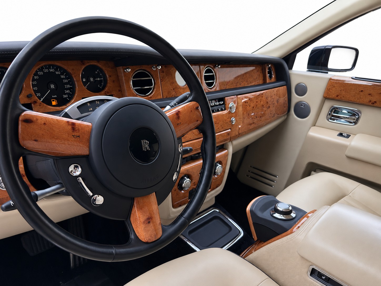 ROLLS-ROYCE Phantom 6.7 V12-image-30
