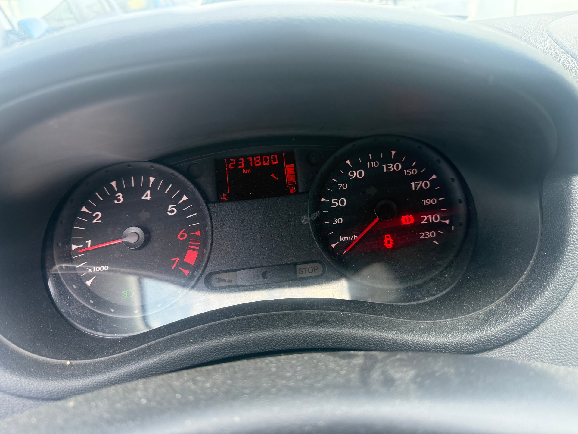 RENAULT Clio 1.2 16V Turbo Exception-image-6
