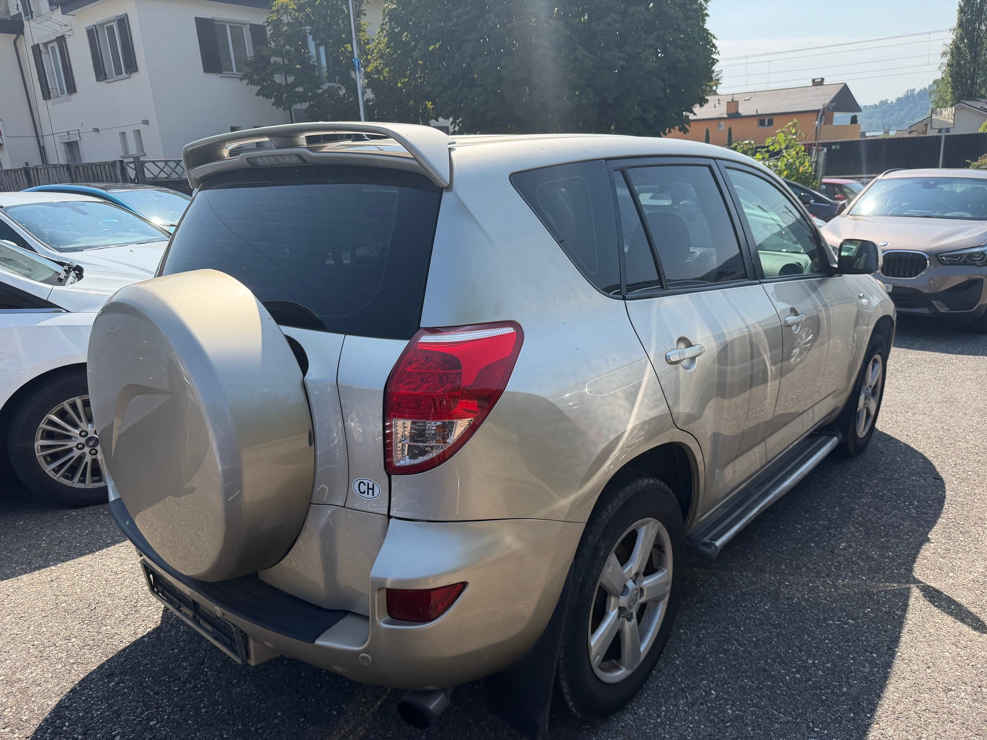 TOYOTA RAV-4 2.2D-4 D Linea Sol-image-4