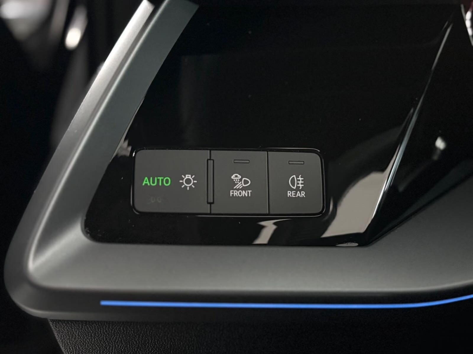 AUDI A3 Sportback TFSI 110 kW S line S tronic-image-15