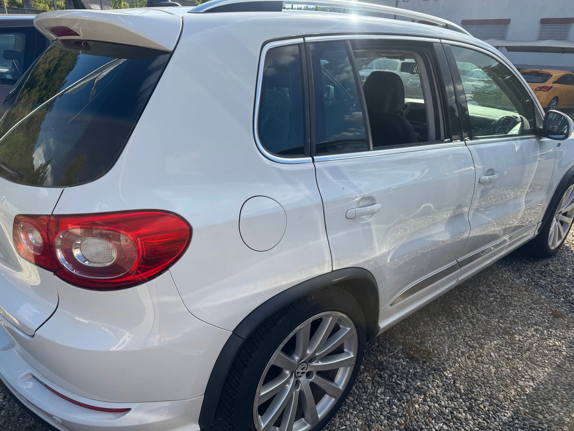 VW Tiguan 2.0 TSI Sport&Style DSG-image-6