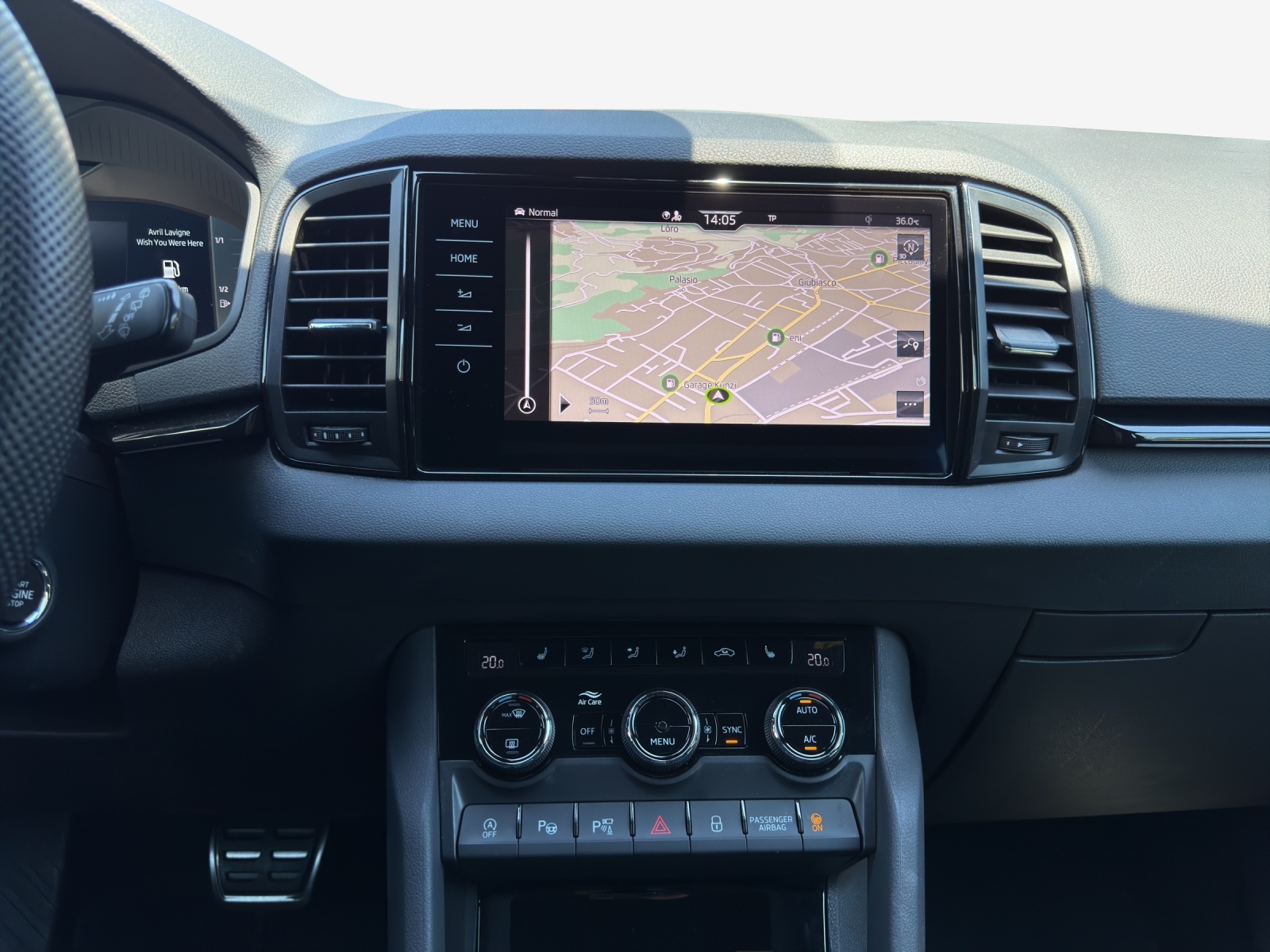 SKODA Karoq 2.0 TSI SportLine 4x4 DSG-image-10