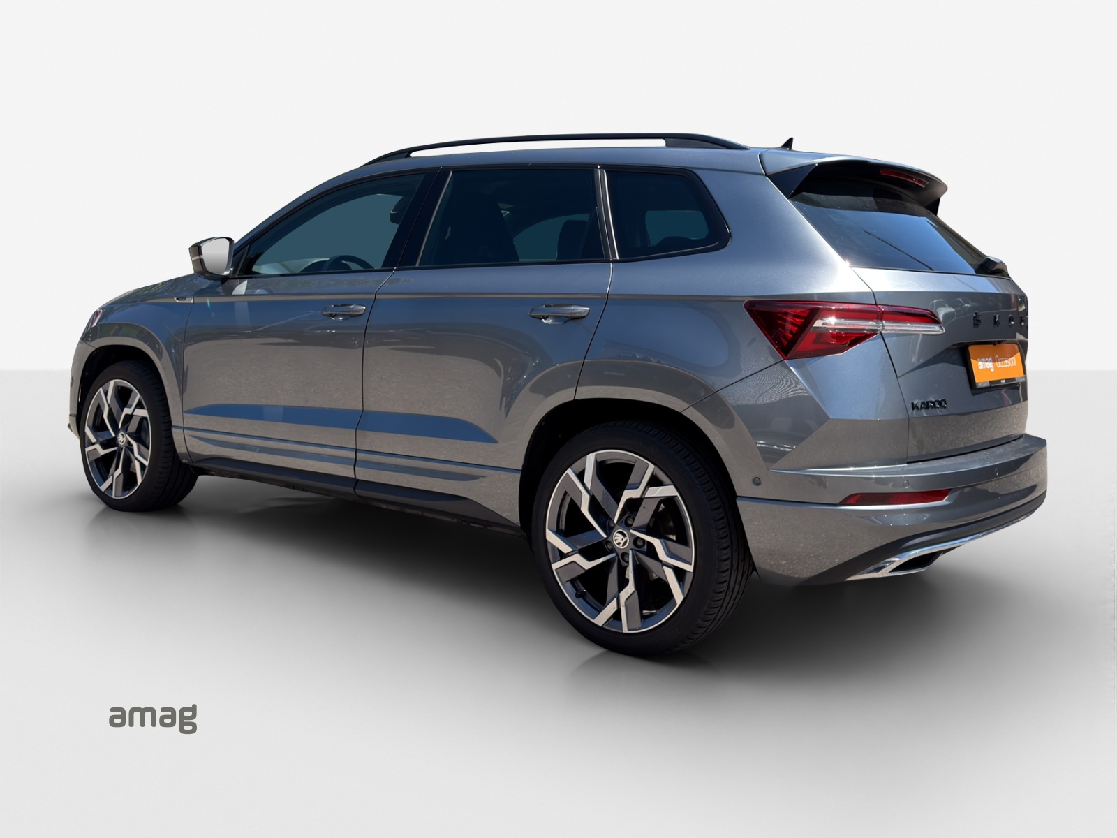 SKODA Karoq 2.0 TSI SportLine 4x4 DSG-image-2
