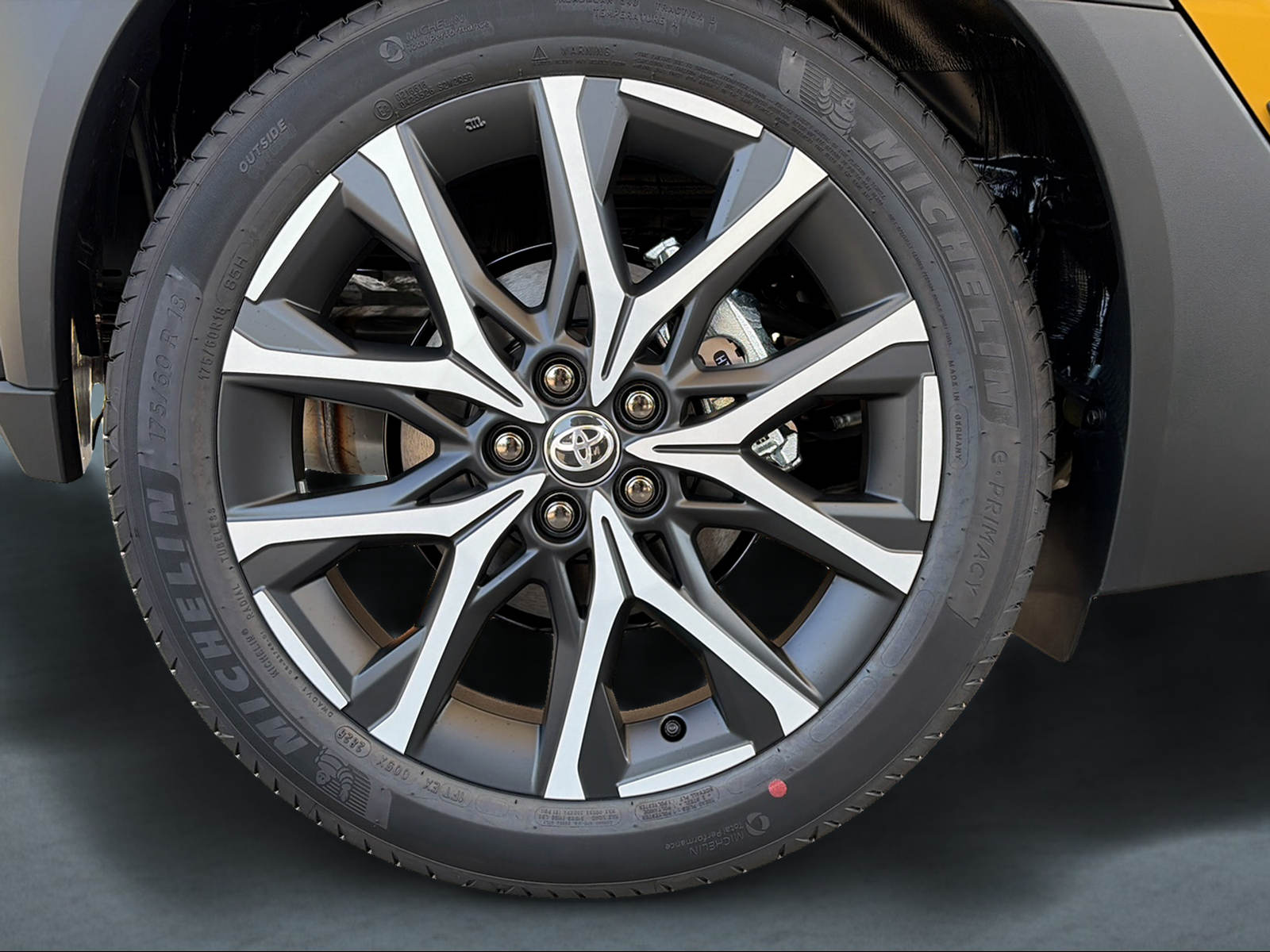 TOYOTA Aygo X 1.5 GR Sport e-CVT-image-13