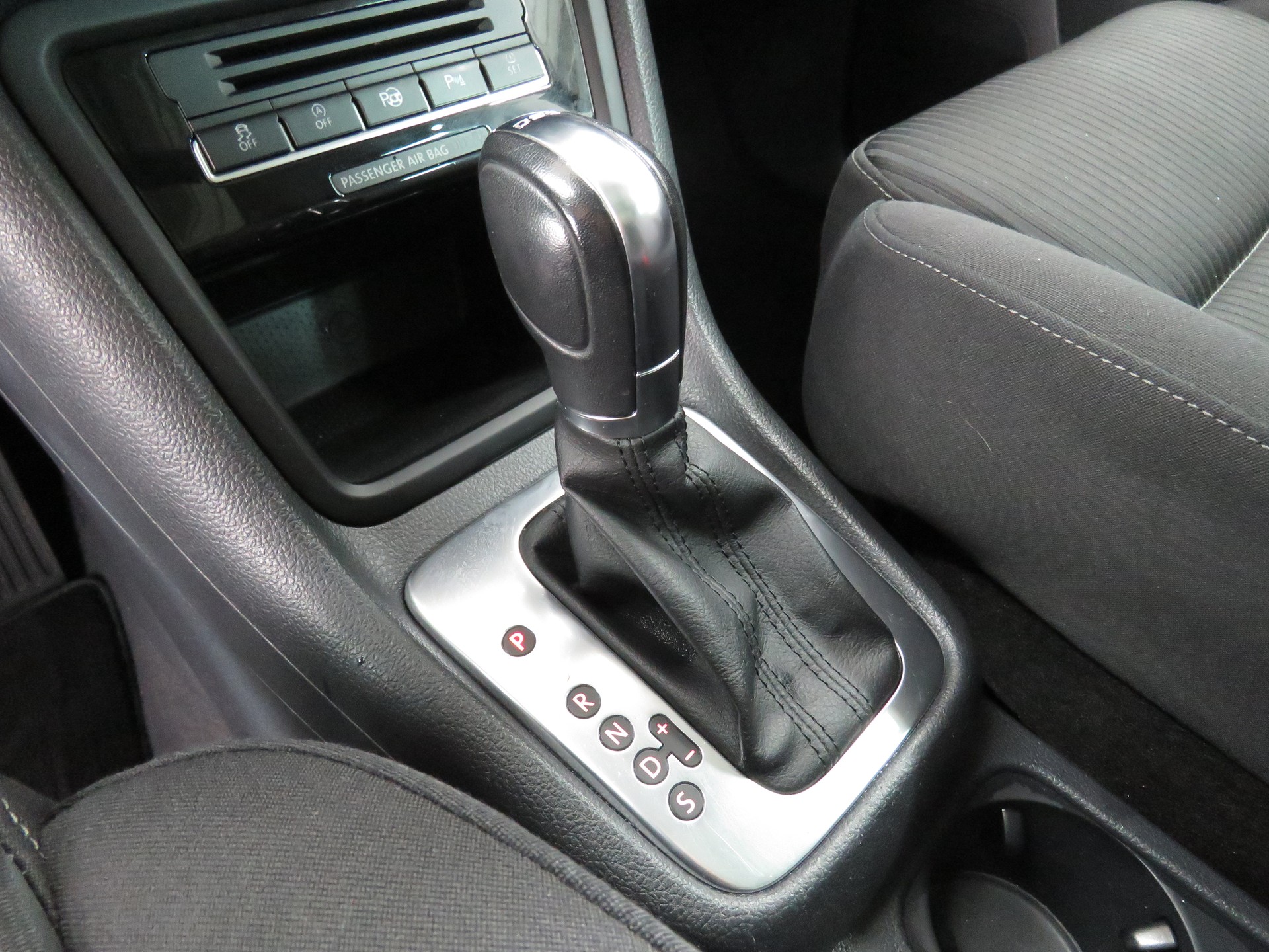 SEAT Alhambra 1.4 TSI Style Eco DSG (Automat)-image-17