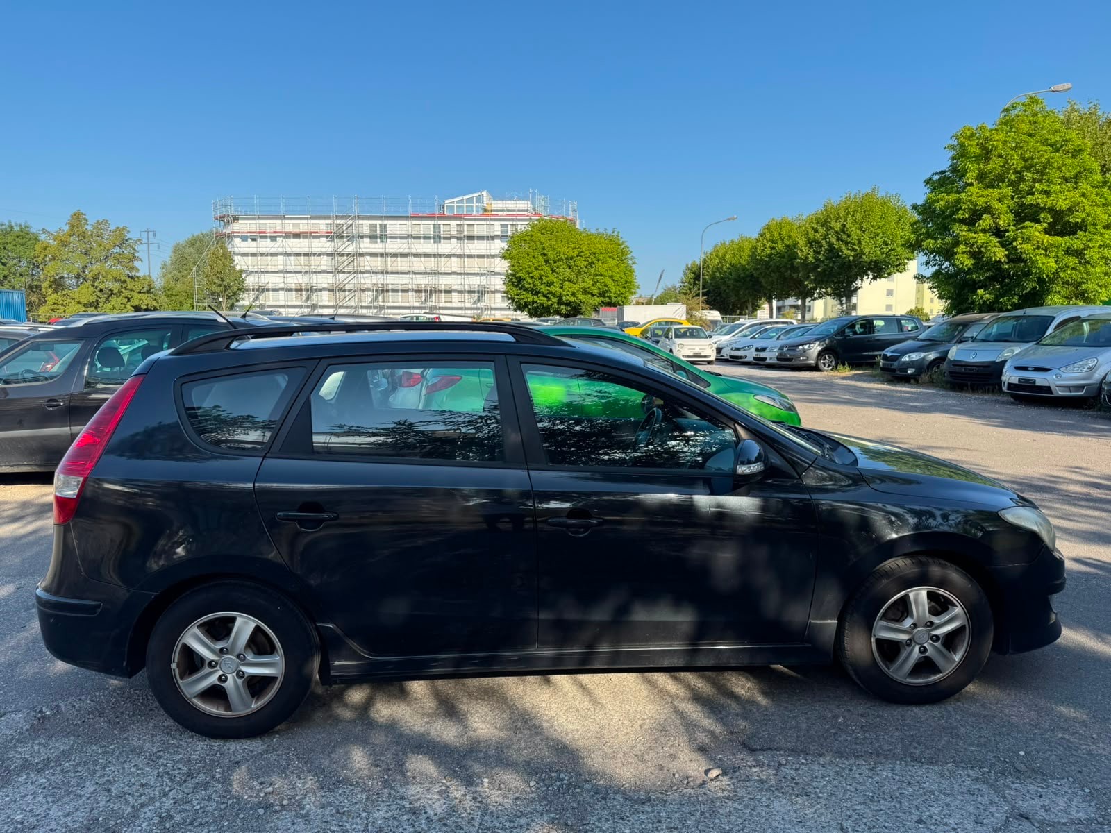 HYUNDAI i30 Wagon 1.6 CRDi Style Automatic-image-11
