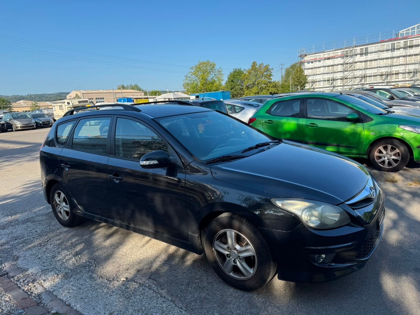 HYUNDAI i30 Wagon 1.6 CRDi Style Automatic-image-1