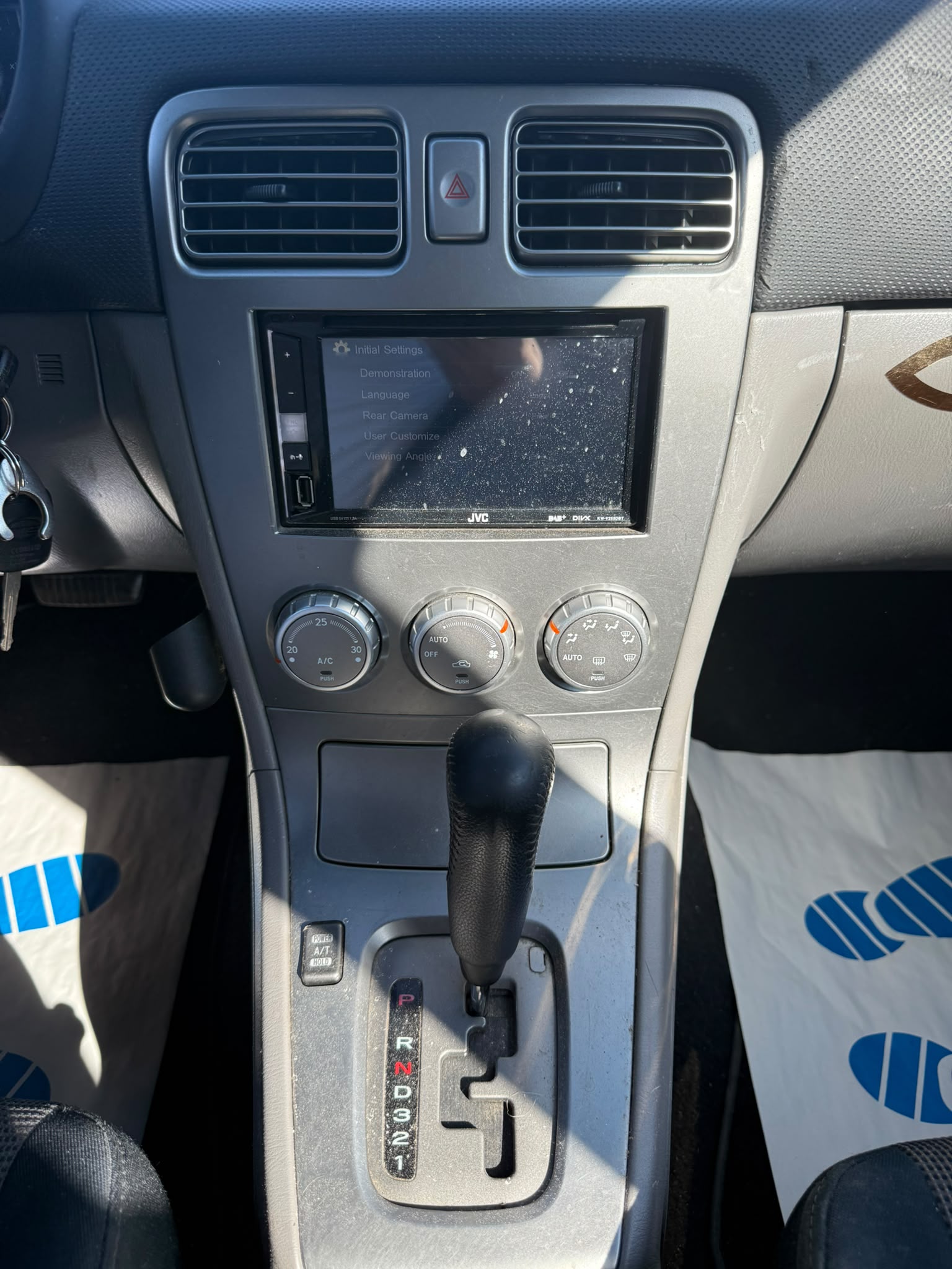 SUBARU Forester 2.0X (Swiss)-image-10
