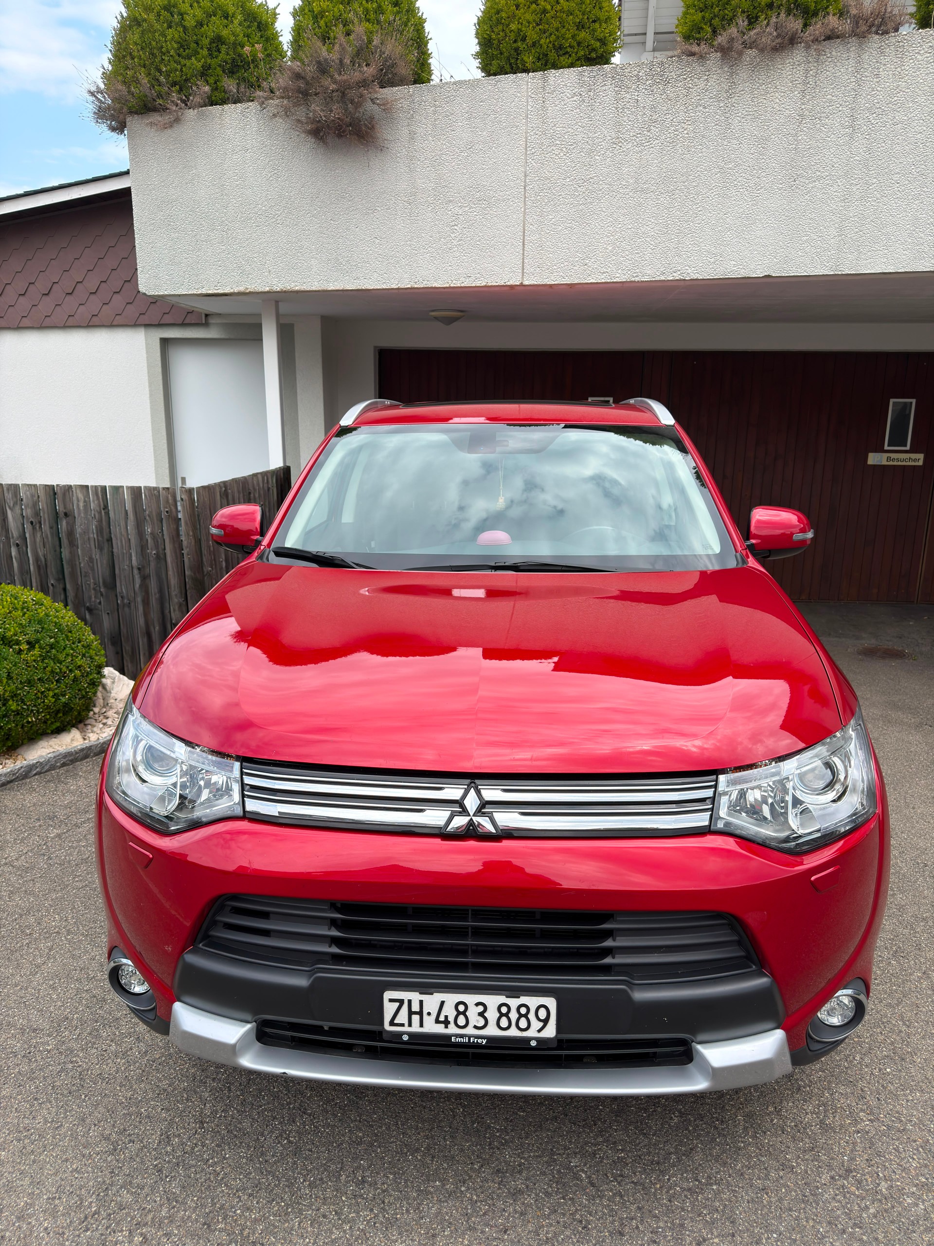 MITSUBISHI 2.0 PHEV Navigator Safety-image-1