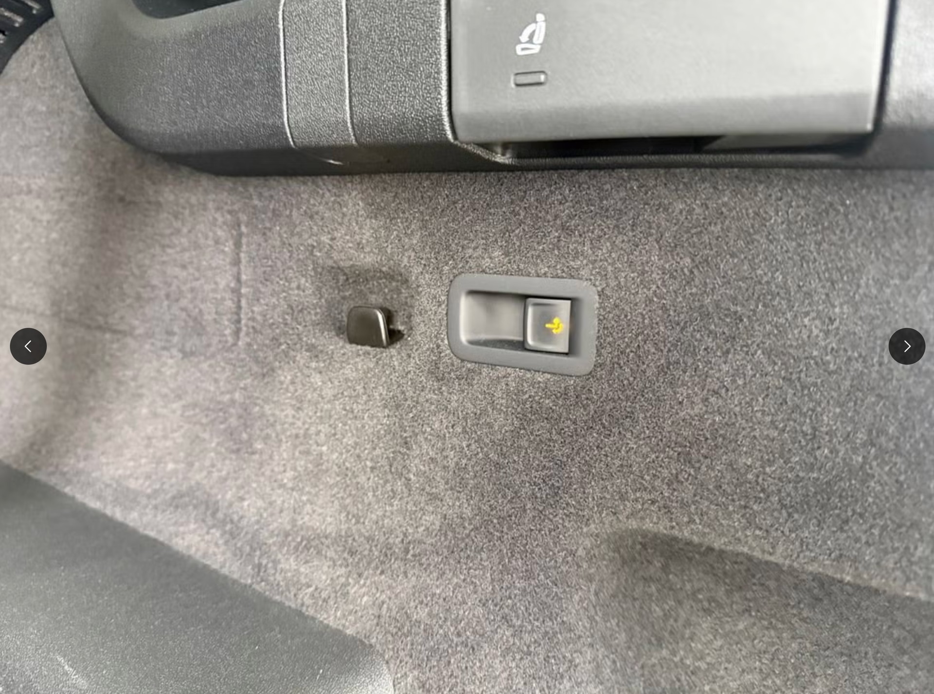 VW Tayron 2.0 TSI United DSG 4Motion-image-8