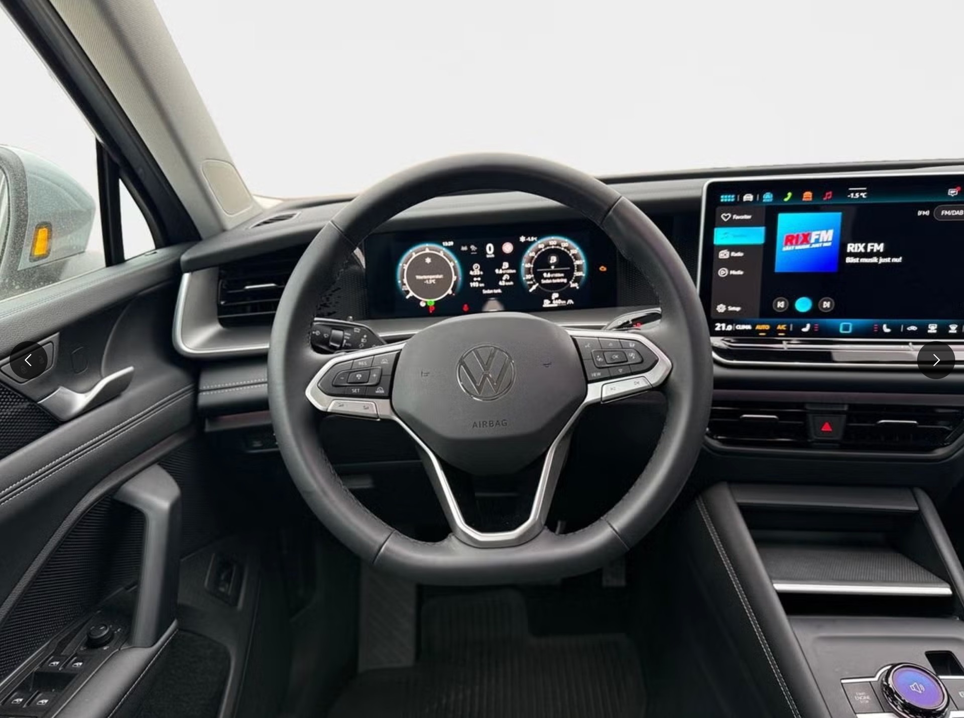 VW Tayron 2.0 TSI United DSG 4Motion-image-4