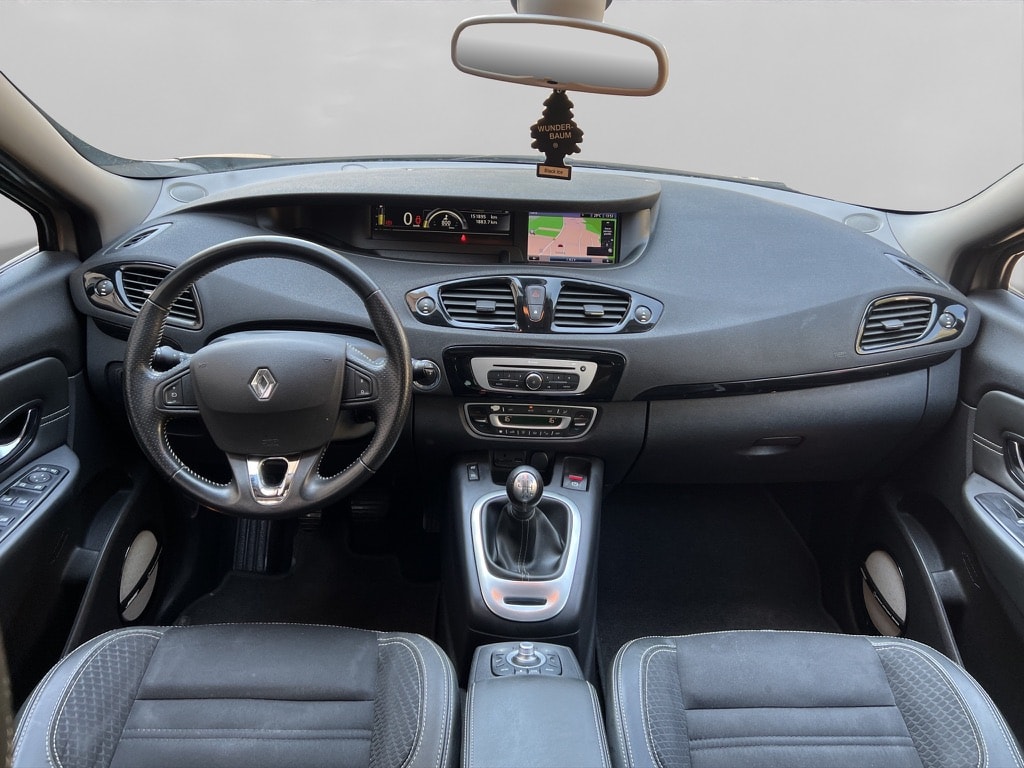 RENAULT Grand Scénic 1.2 16V Turbo Limited-image-13