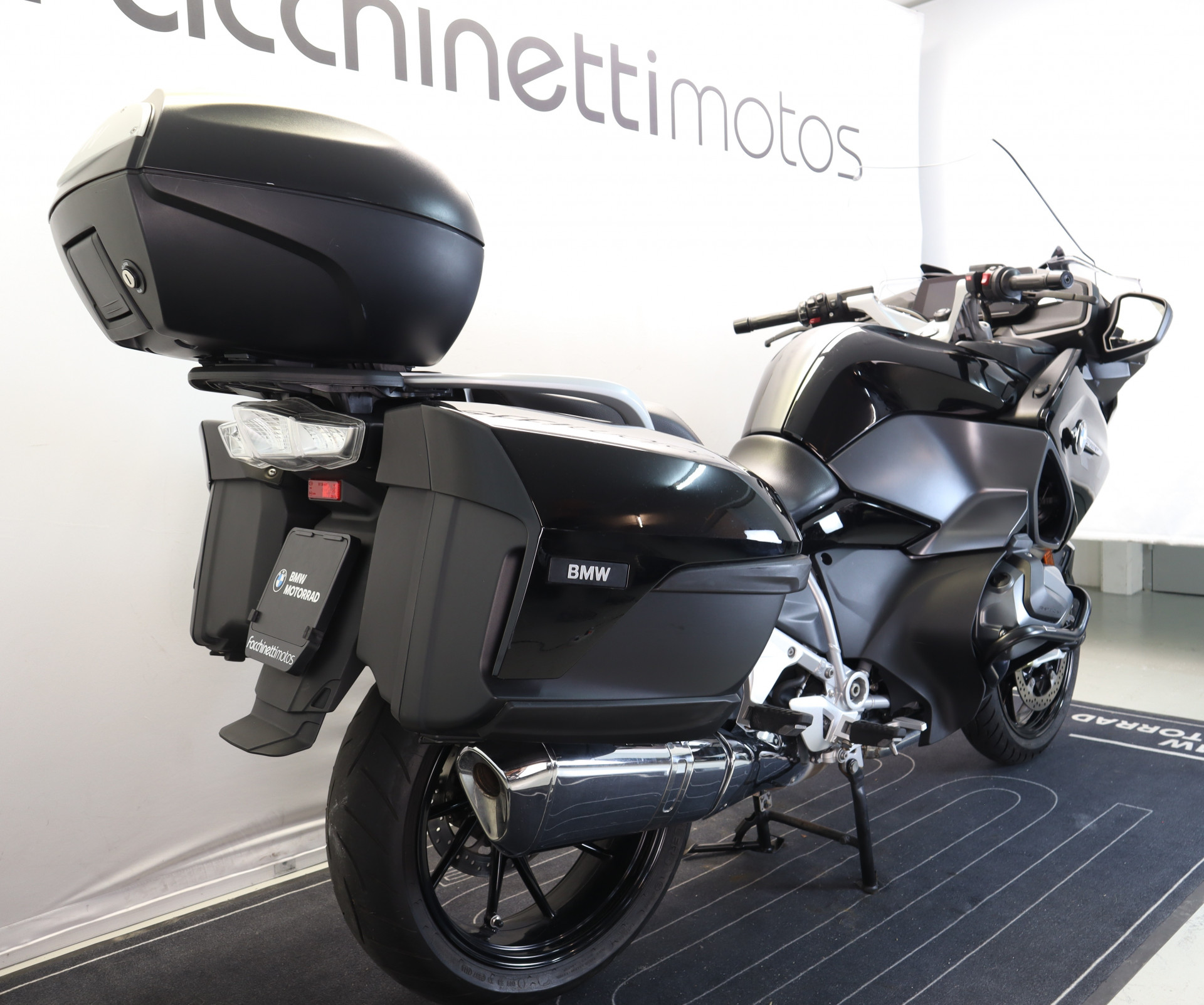 BMW R 1250 RT-showroom-element-2