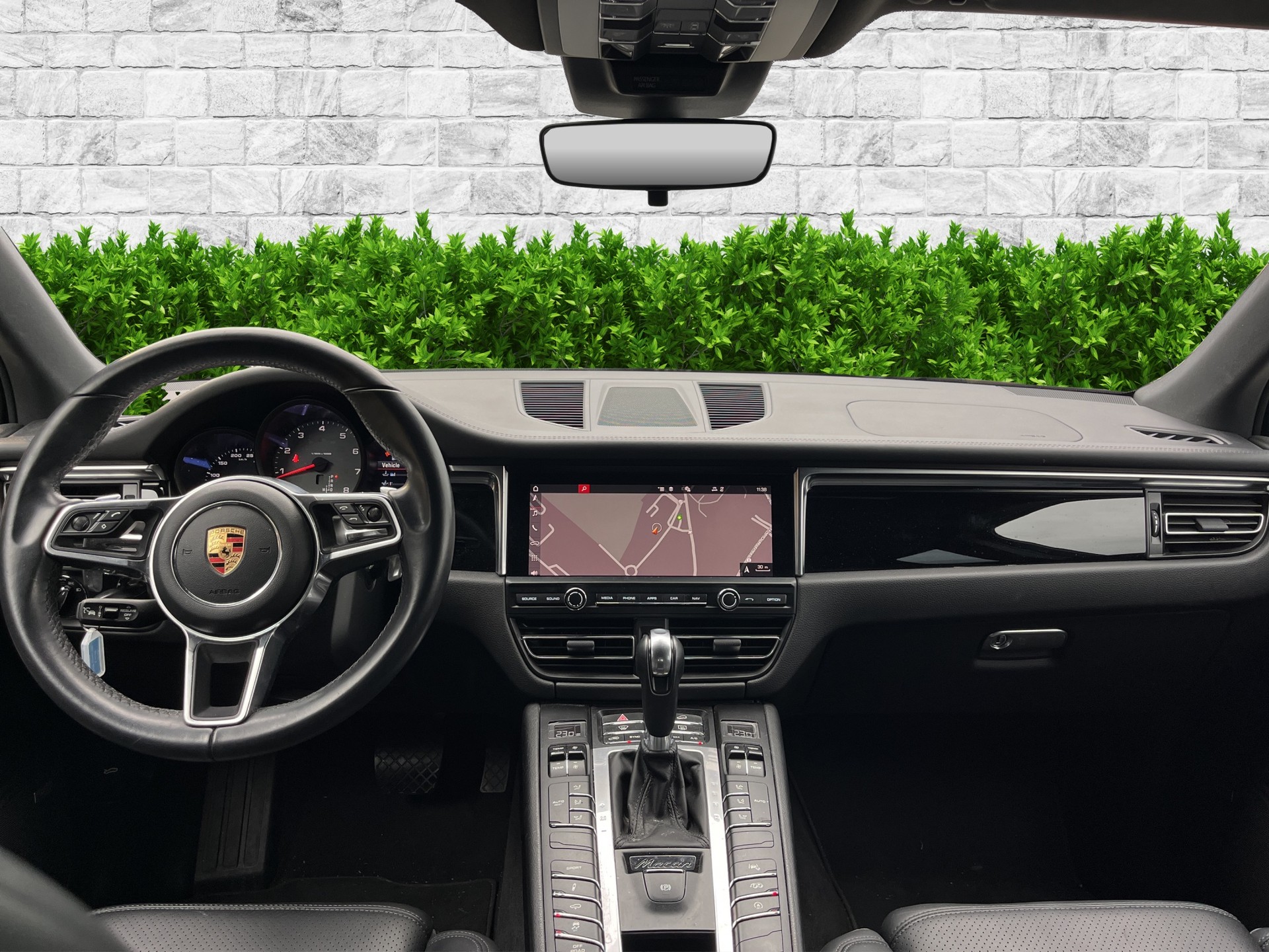 PORSCHE Macan S PDK-image-4