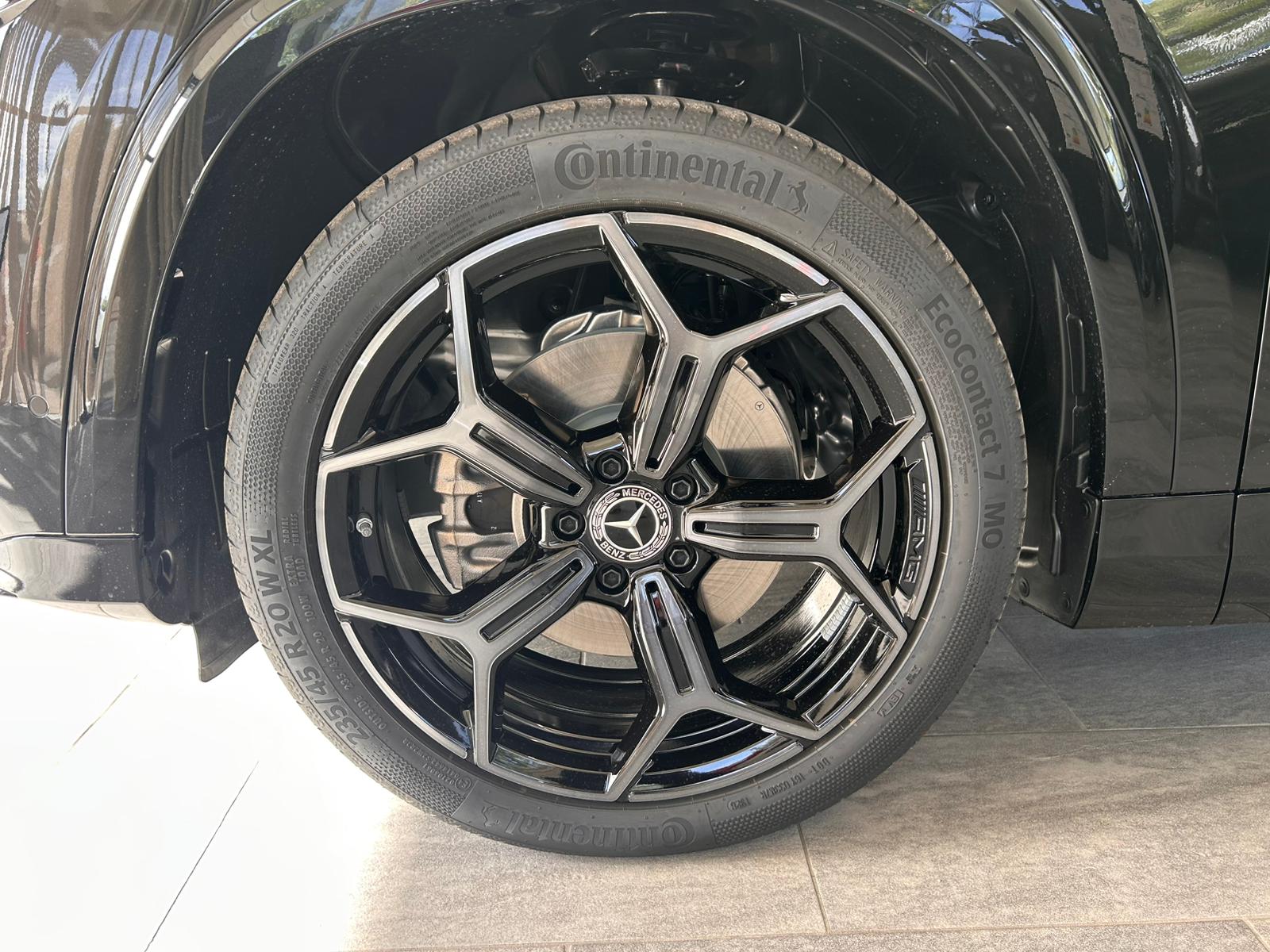 MERCEDES-BENZ GLB 220 4Matic 8G-Tronic-image-14