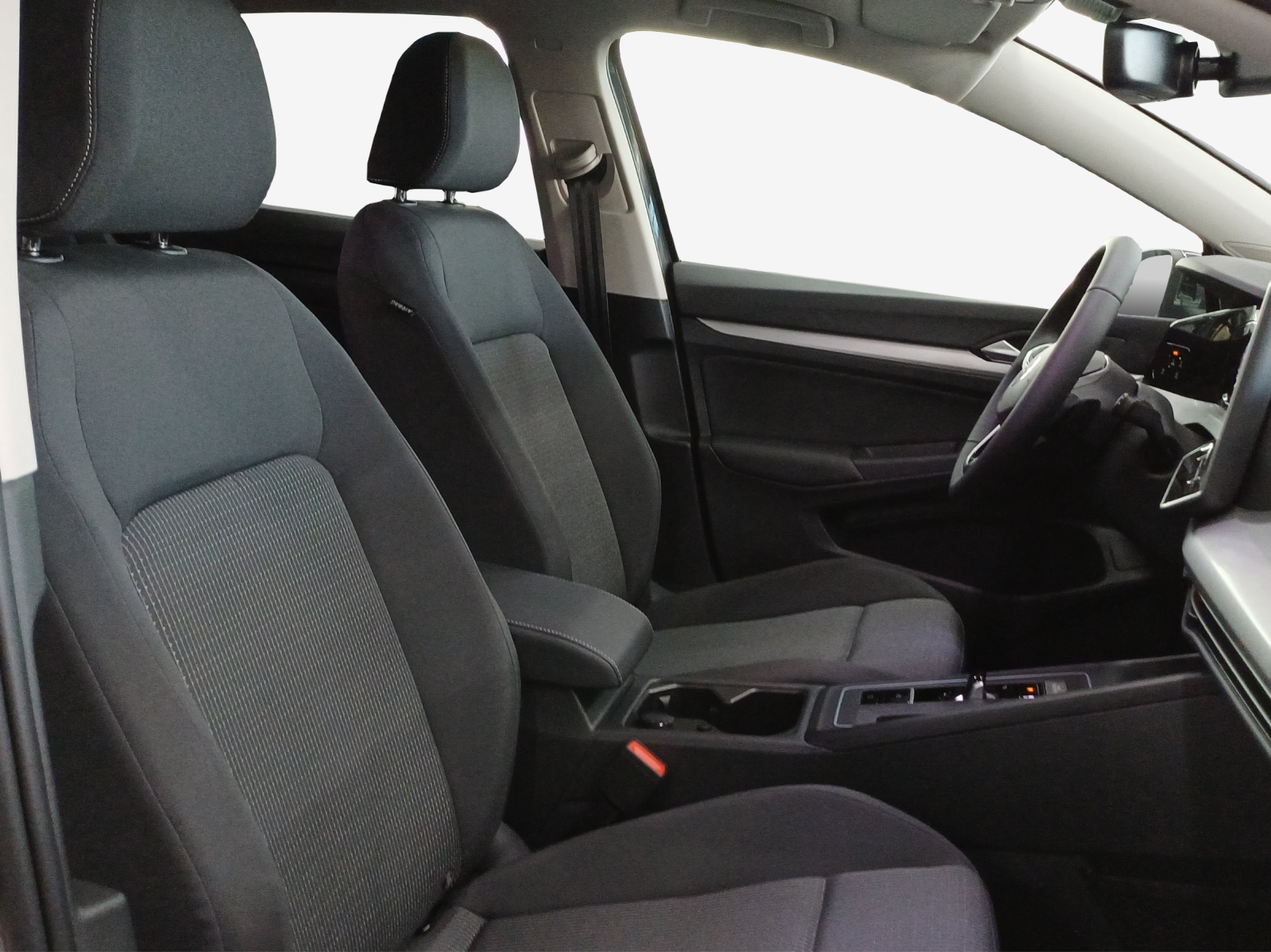 VW Golf 1.5 e TSI mHEV Value DSG-image-15