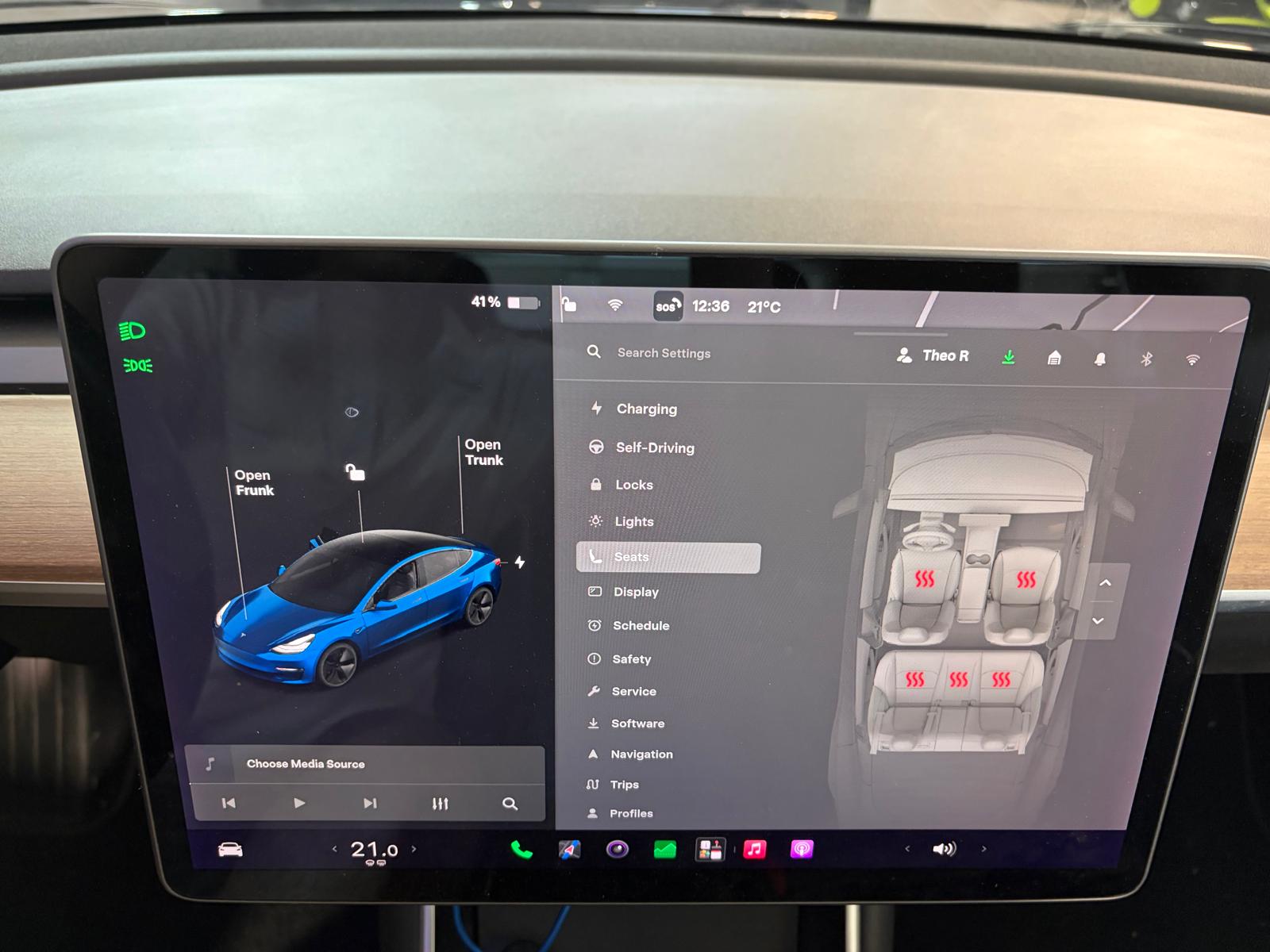 TESLA Model 3 Long Range Dual Motor AWD-image-19