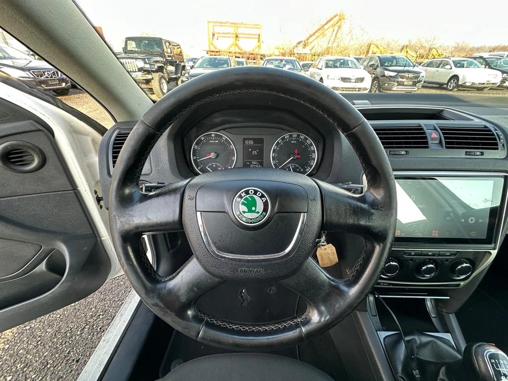 SKODA Octavia Combi 1.2 TSI Clever-image-6