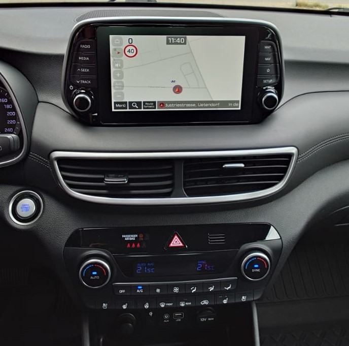 HYUNDAI Tucson 2.0 CRDI Vertex Mild Hybrid Diesel 4WD Automatic-image-13