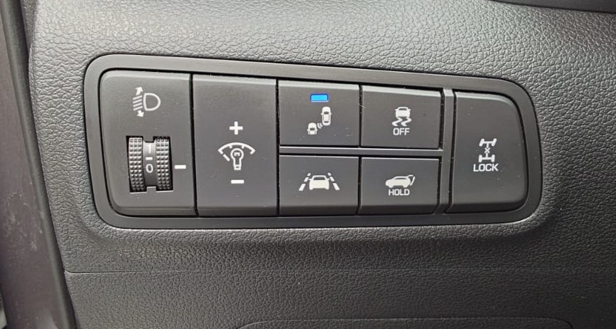 HYUNDAI Tucson 2.0 CRDI Vertex Mild Hybrid Diesel 4WD Automatic-image-16