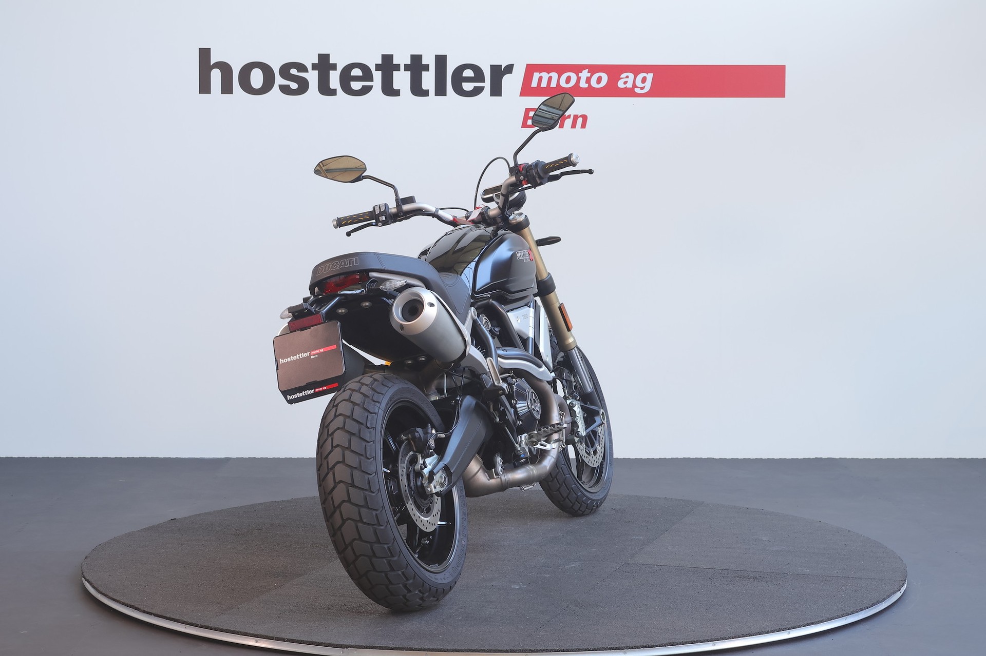 DUCATI 1100 Scrambler-showroom-element-2