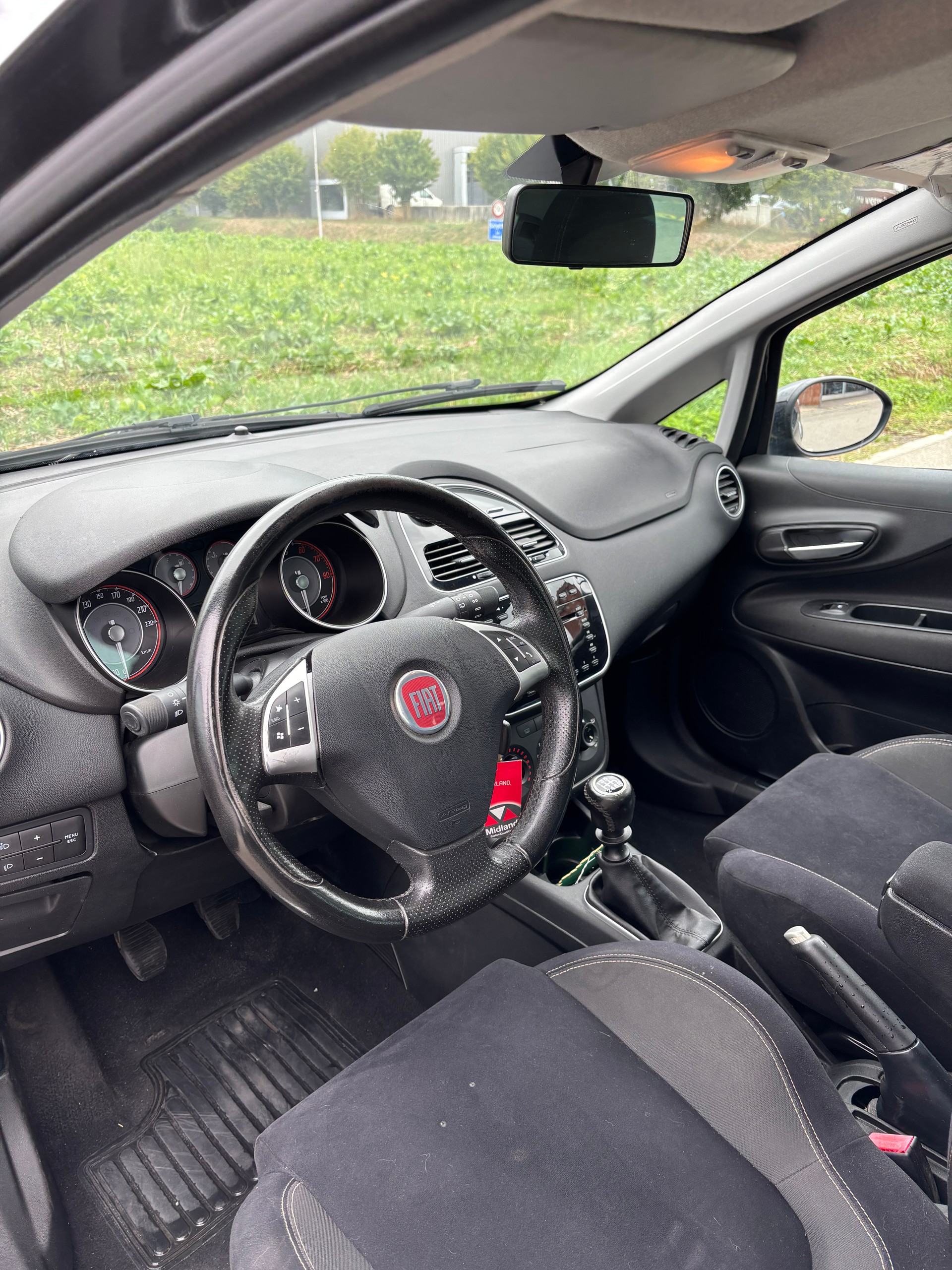 FIAT Punto 1.4 16V Easy-image-7