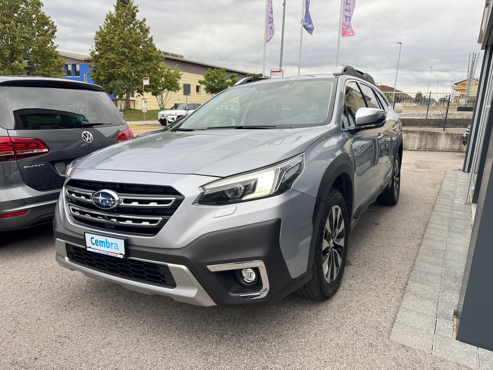 SUBARU Outback 2.5i Luxury AWD Lineartronic-image-9