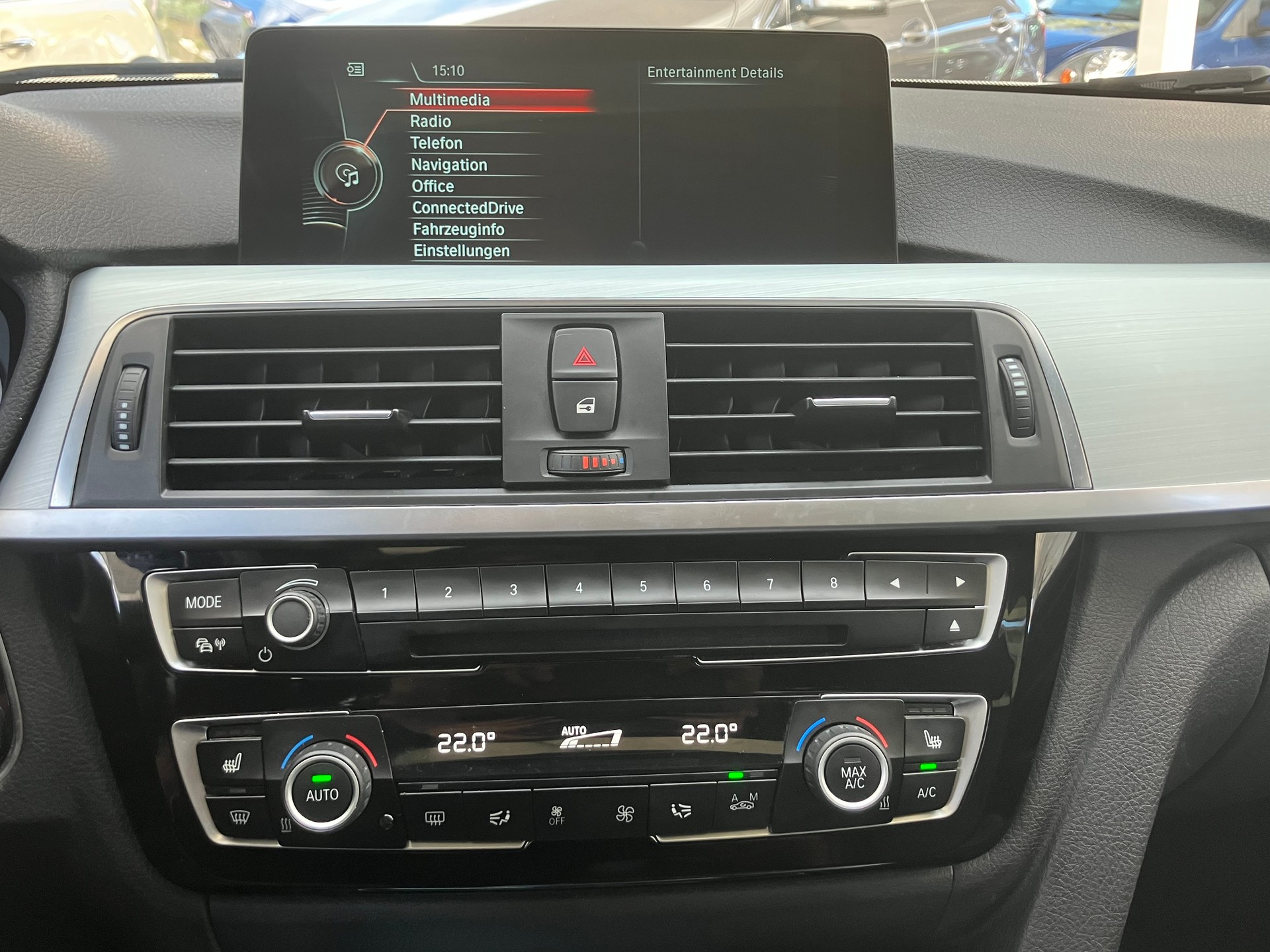 BMW 330e iPerformance M Sport Steptronic-image-11