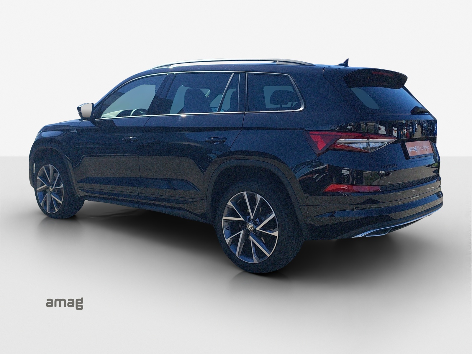 SKODA Kodiaq 2.0 TDI CR SportLine 4x4 DSG-image-2
