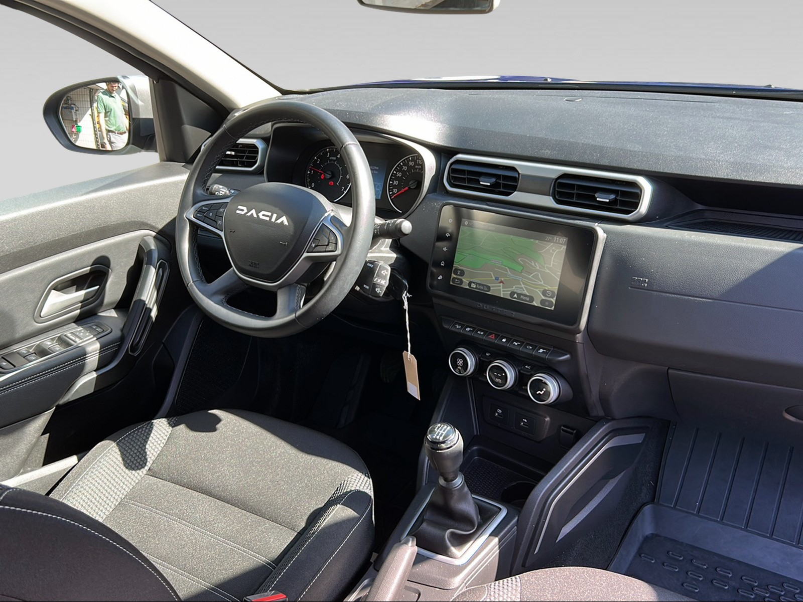 DACIA Duster-image-3