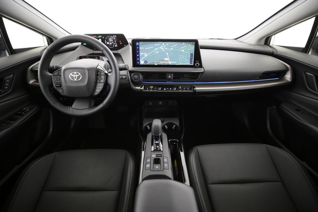 TOYOTA Prius 2.0 Plug-In-Hybrid Premium-image-5