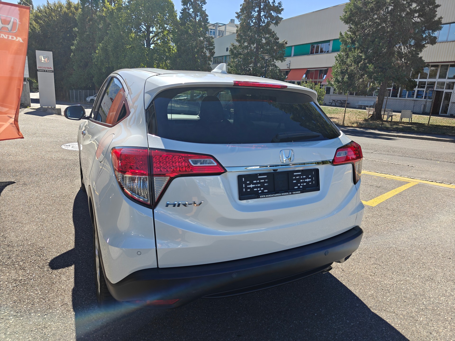 HONDA HR-V 1.5i-VTEC Elegance CVT-image-3