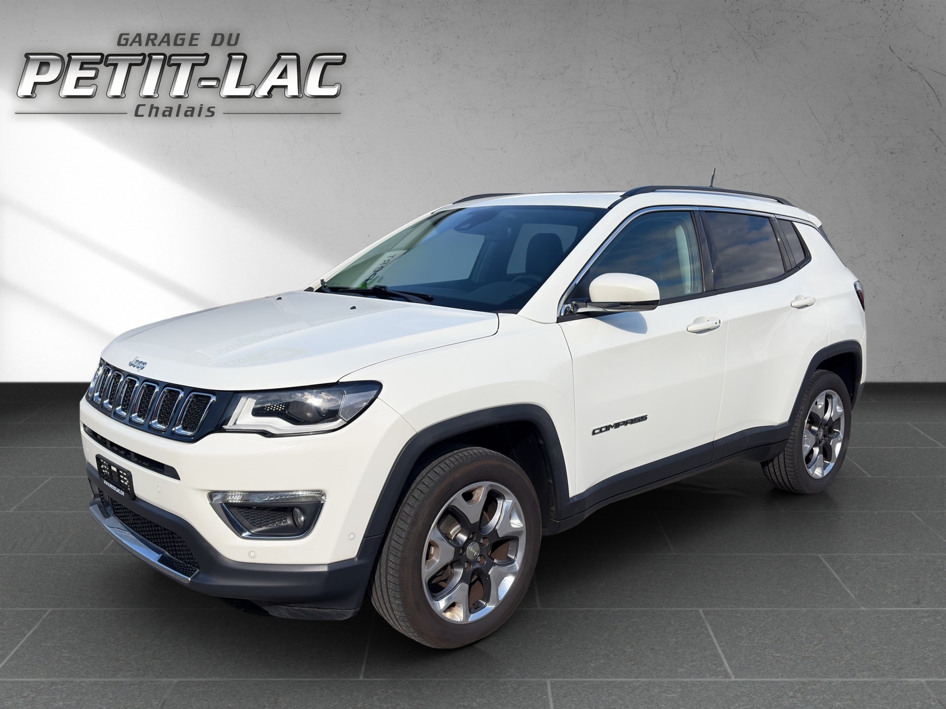 JEEP Compass 1.4 Turbo Limited AWD 9ATX-image-4