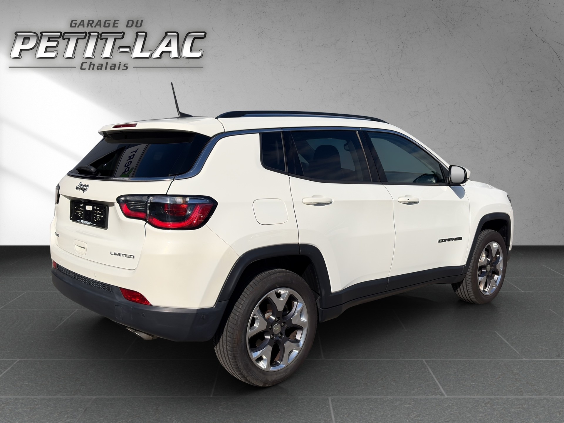 JEEP Compass 1.4 Turbo Limited AWD 9ATX-image-5