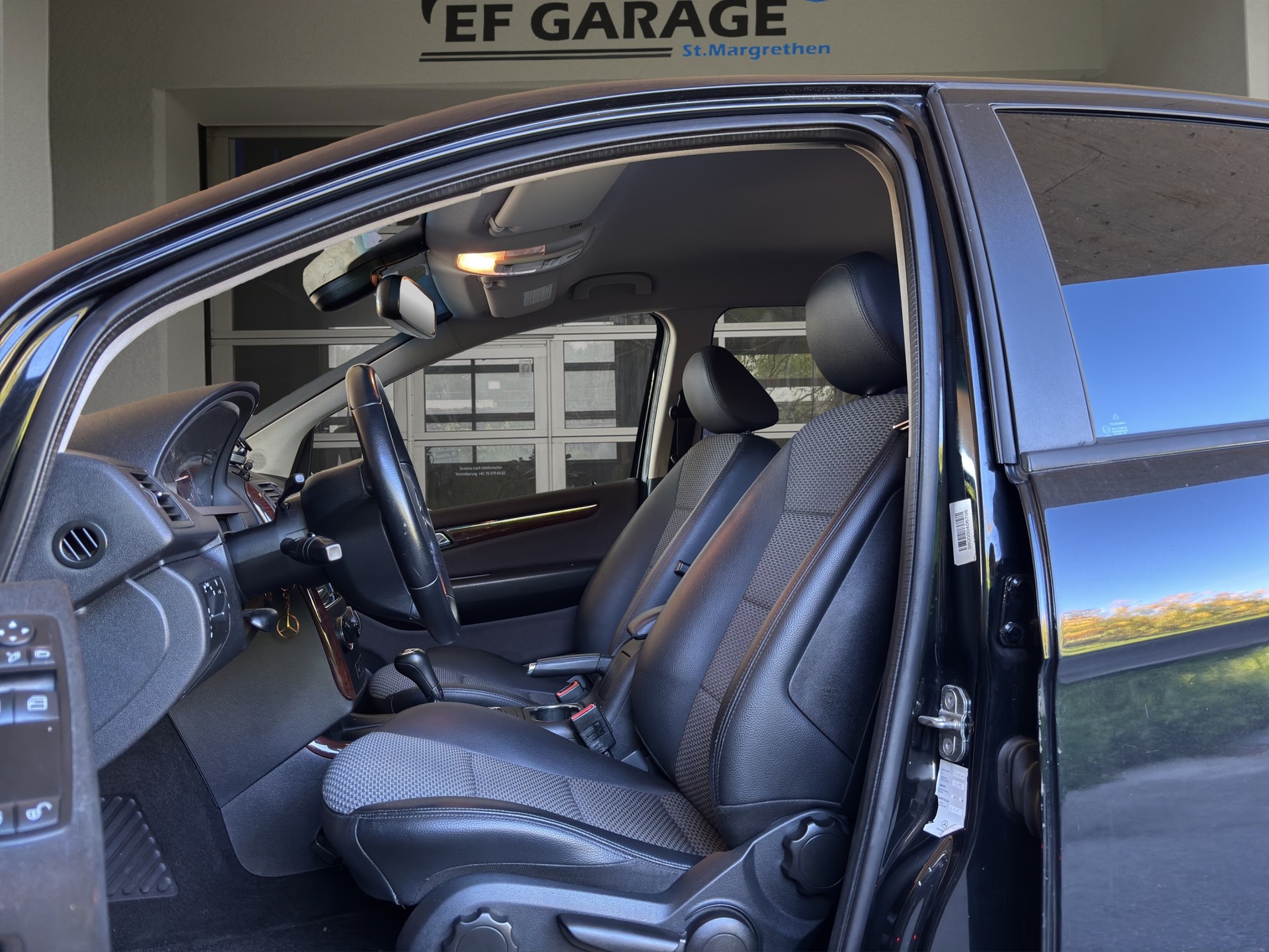 MERCEDES-BENZ A 180 CDI Elégance Autotronic-image-8