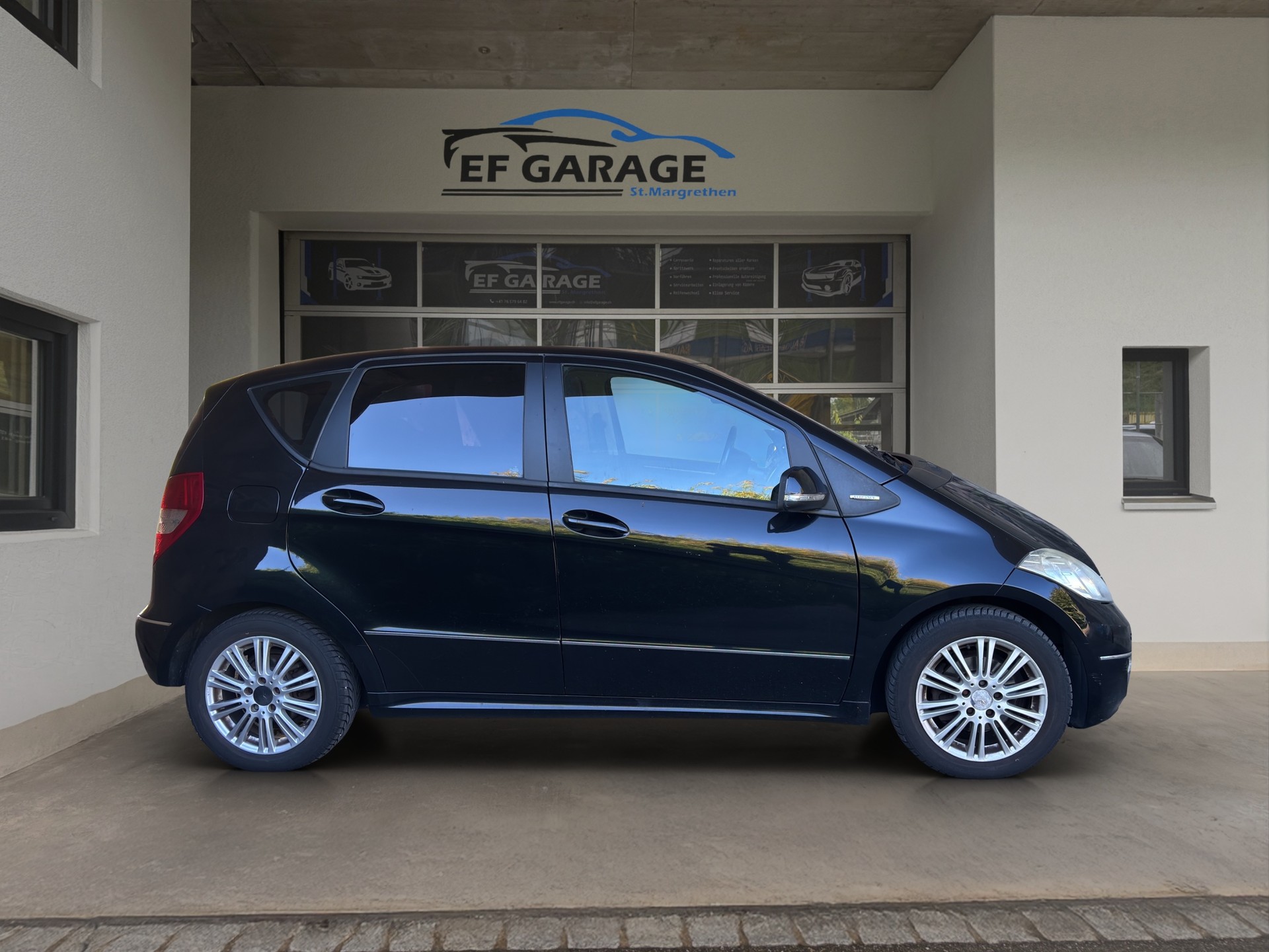 MERCEDES-BENZ A 180 CDI Elégance Autotronic-image-3