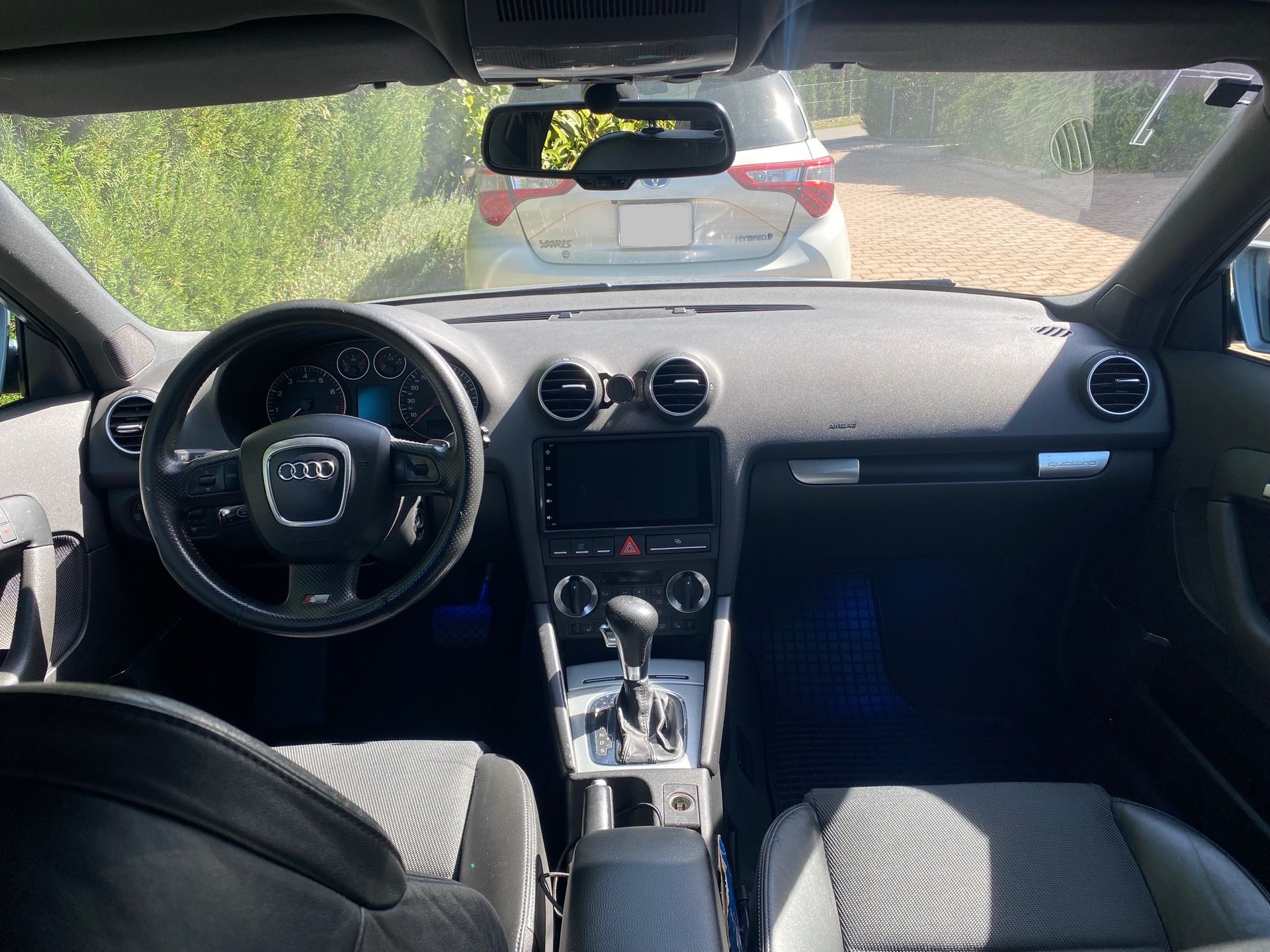 AUDI 3.2 V6 Ambition quat. S-Tr-image-4