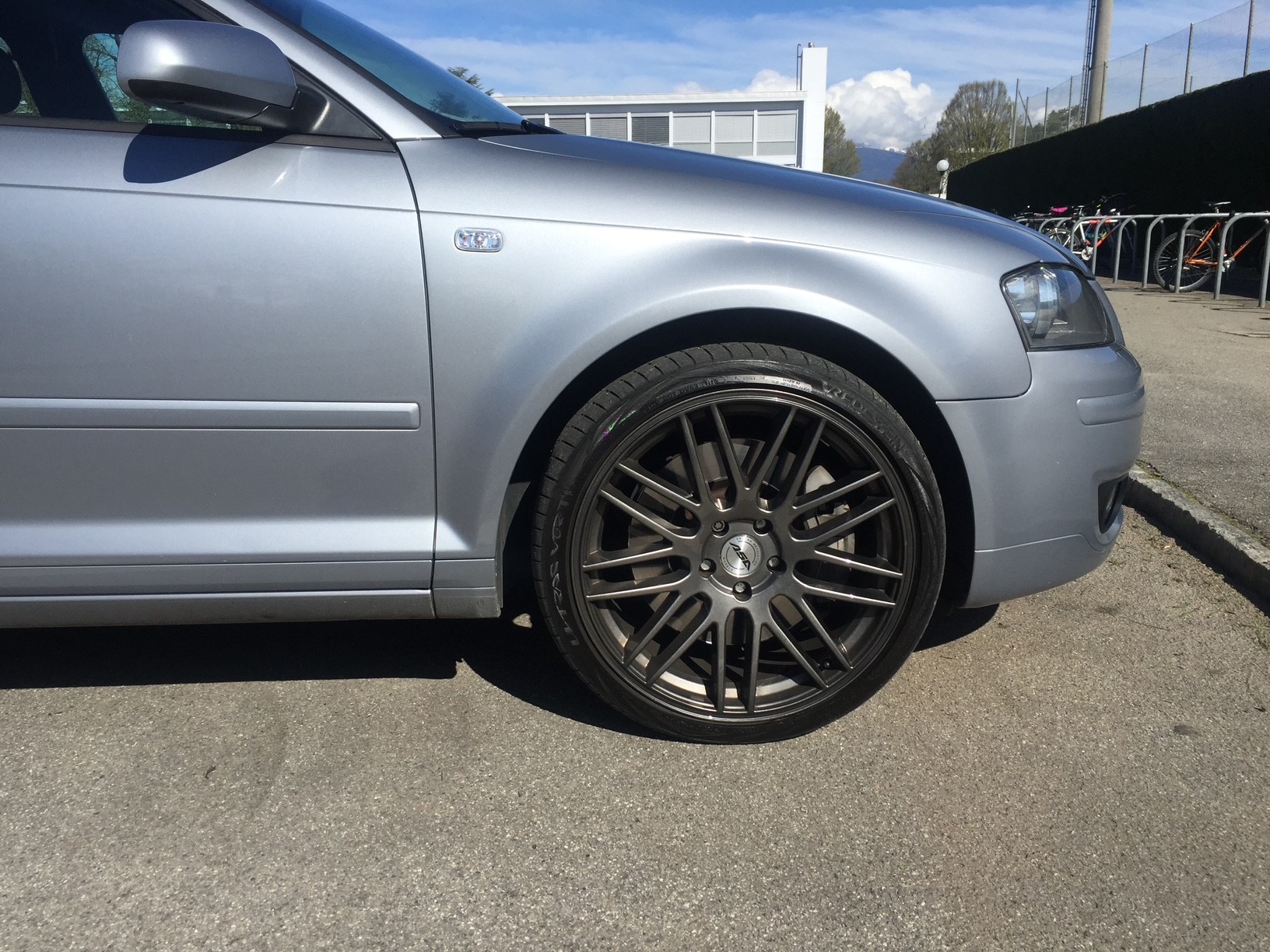 AUDI 3.2 V6 Ambition quat. S-Tr-image-2