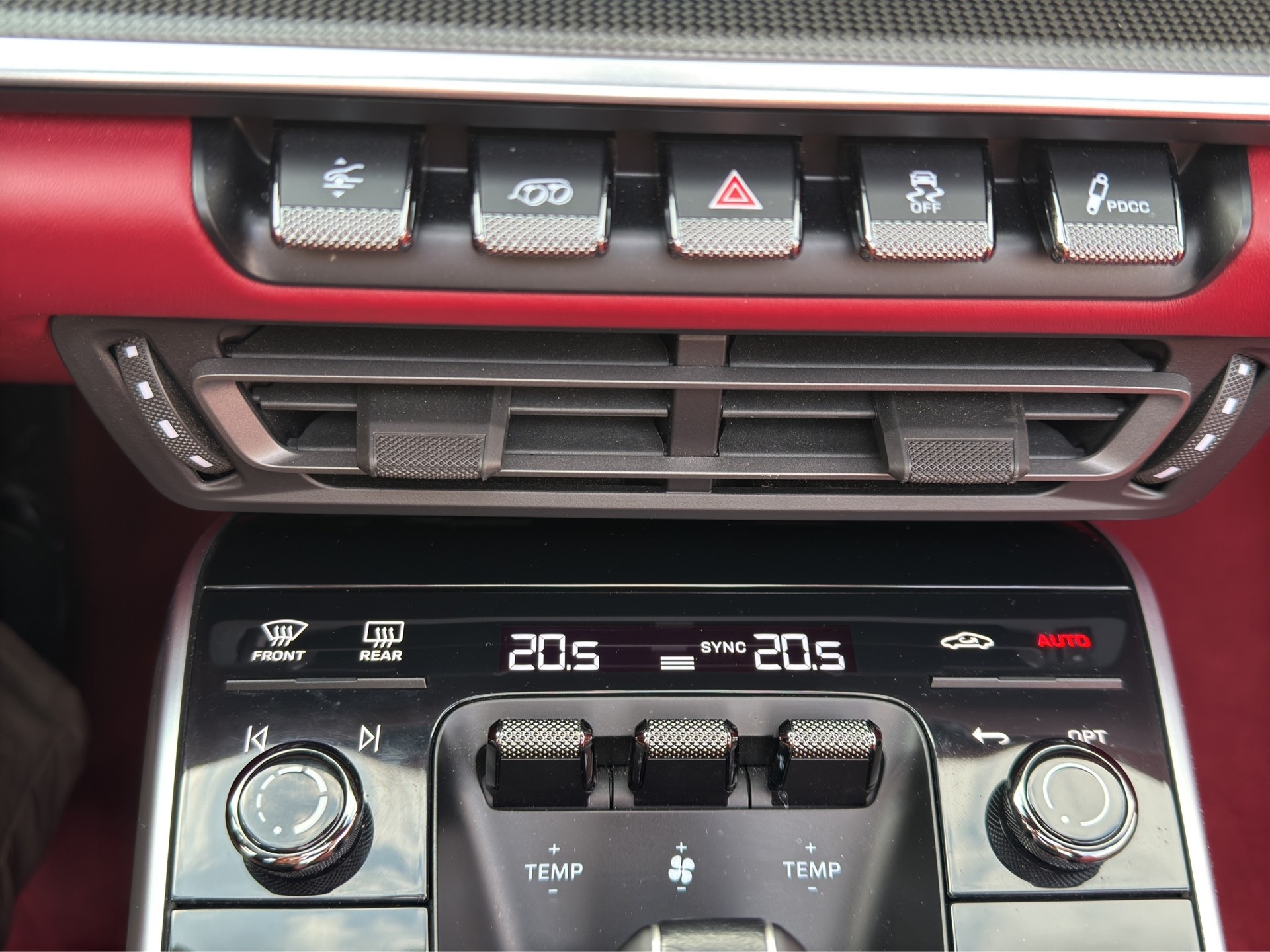 PORSCHE 911 Cabriolet 3.7 Turbo S PDK-image-21