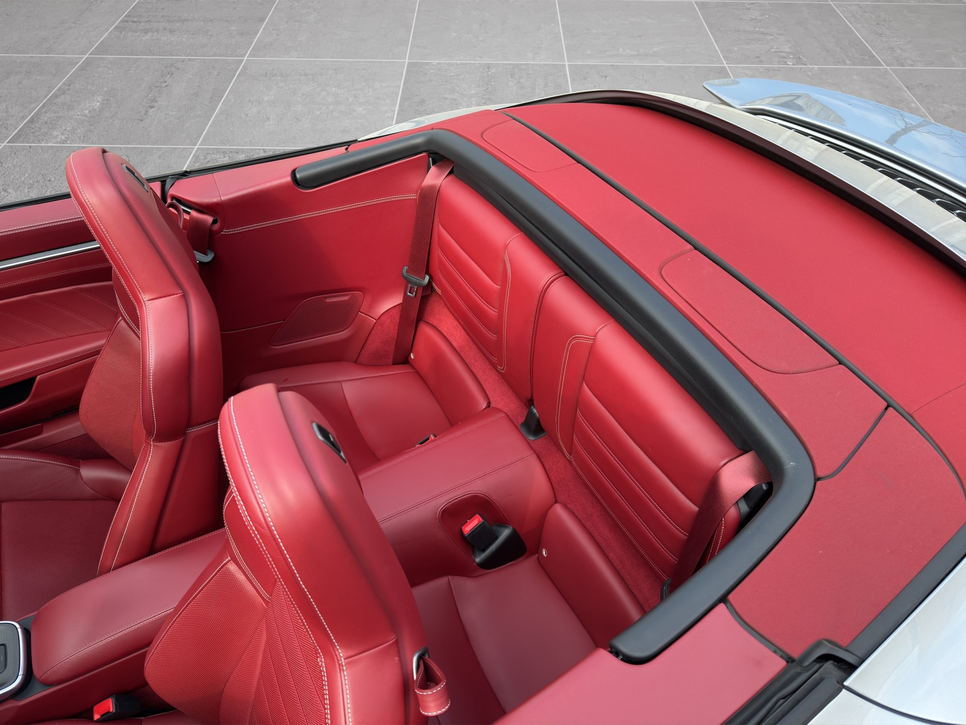 PORSCHE 911 Cabriolet 3.7 Turbo S PDK-image-12