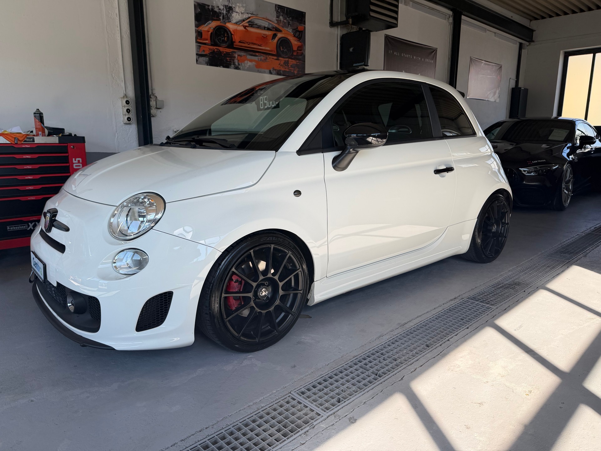 FIAT 500 1.4 16V Turbo Abarth-image-10