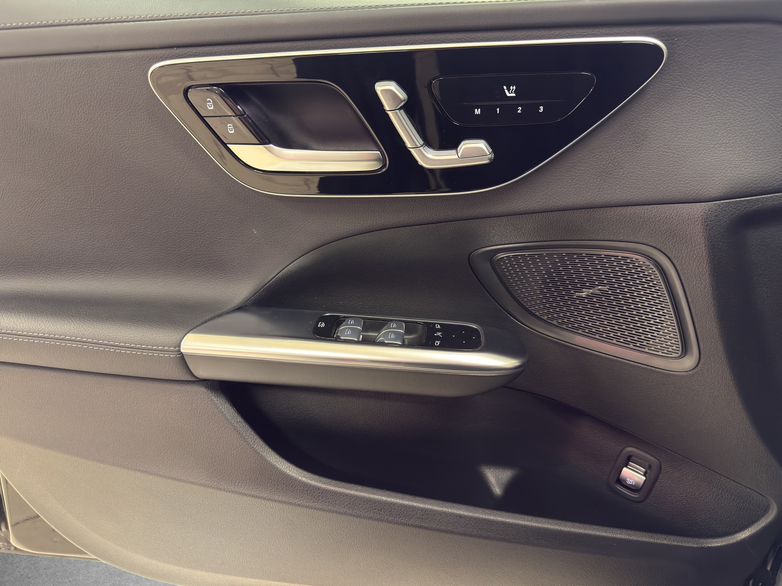 Image MERCEDES-BENZ C-200 C 200 T 4Matic AMG Line