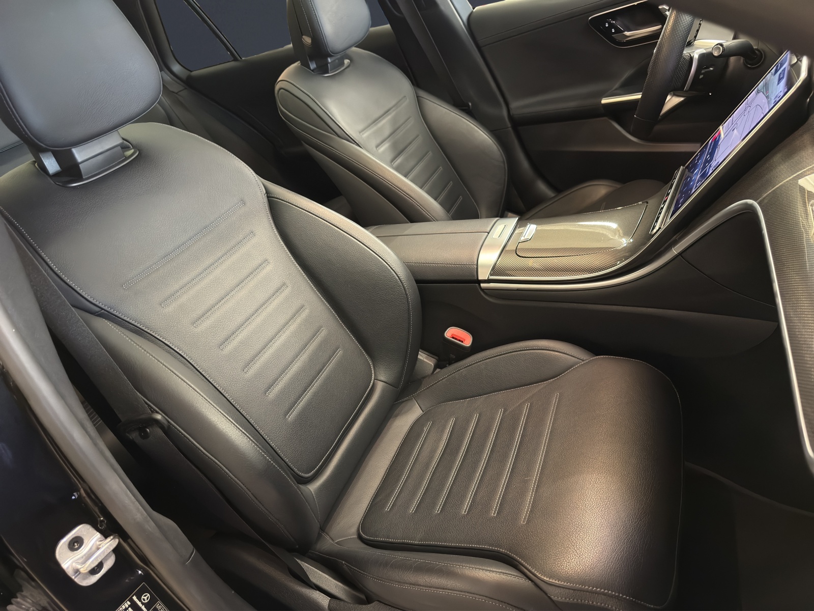 Image MERCEDES-BENZ C-200 C 200 T 4Matic AMG Line