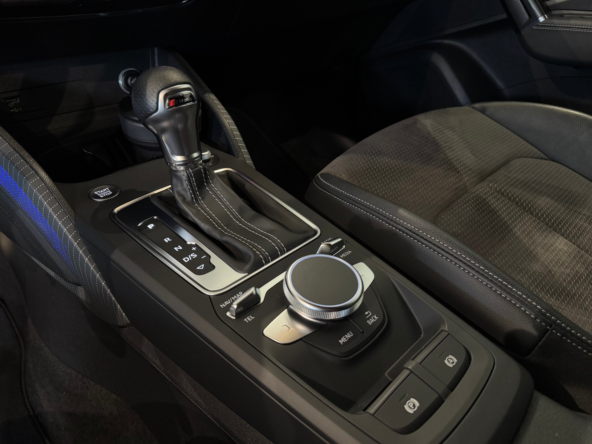 AUDI Q2 40 TFSI S Line Sport quattro S-tronic ☆-image-22