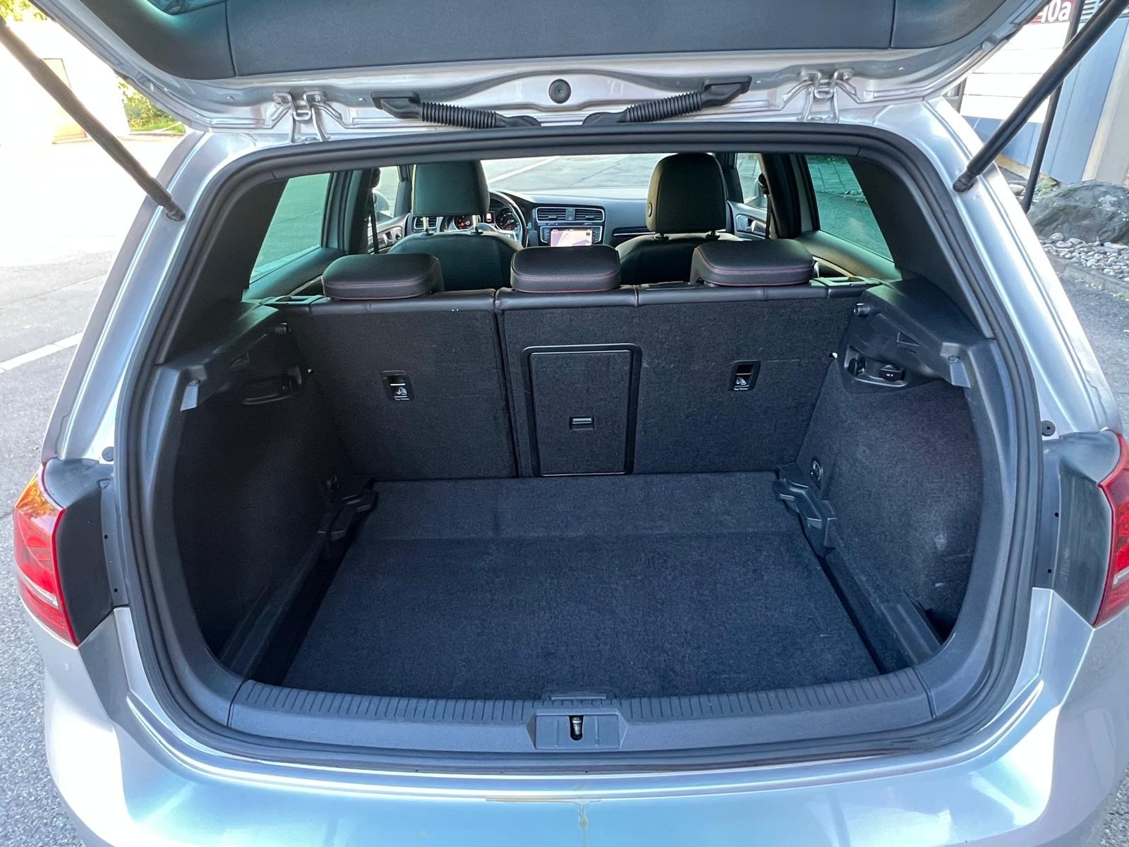 VW Golf 2.0 TSI GTI Performance DSG-image-15