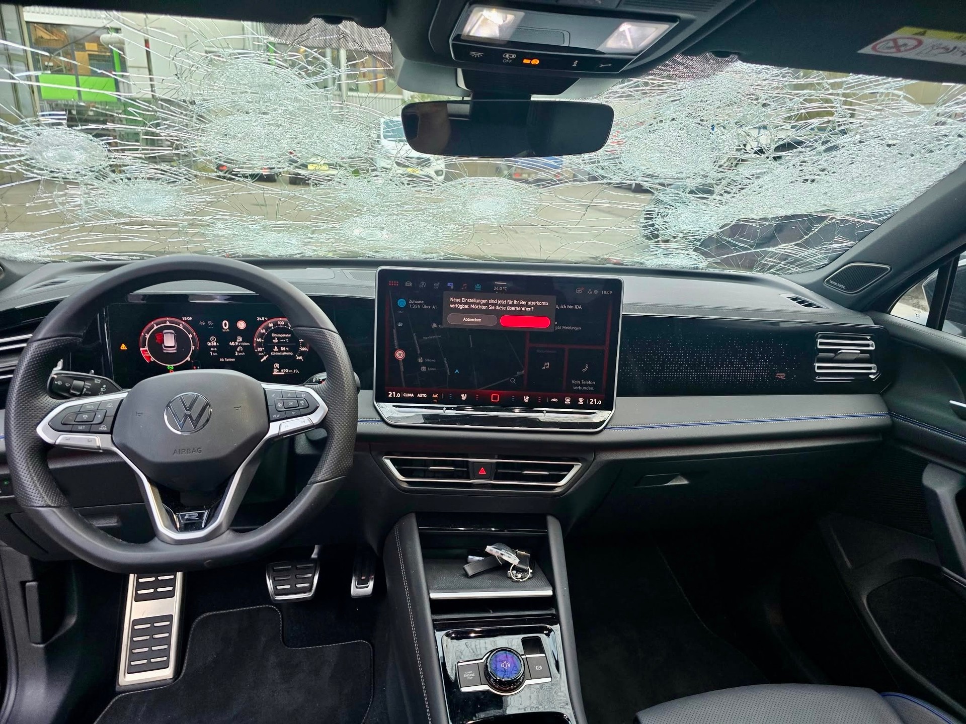 VW Tiguan 2.0 TSI DSG R-Line 4Motion-image-9