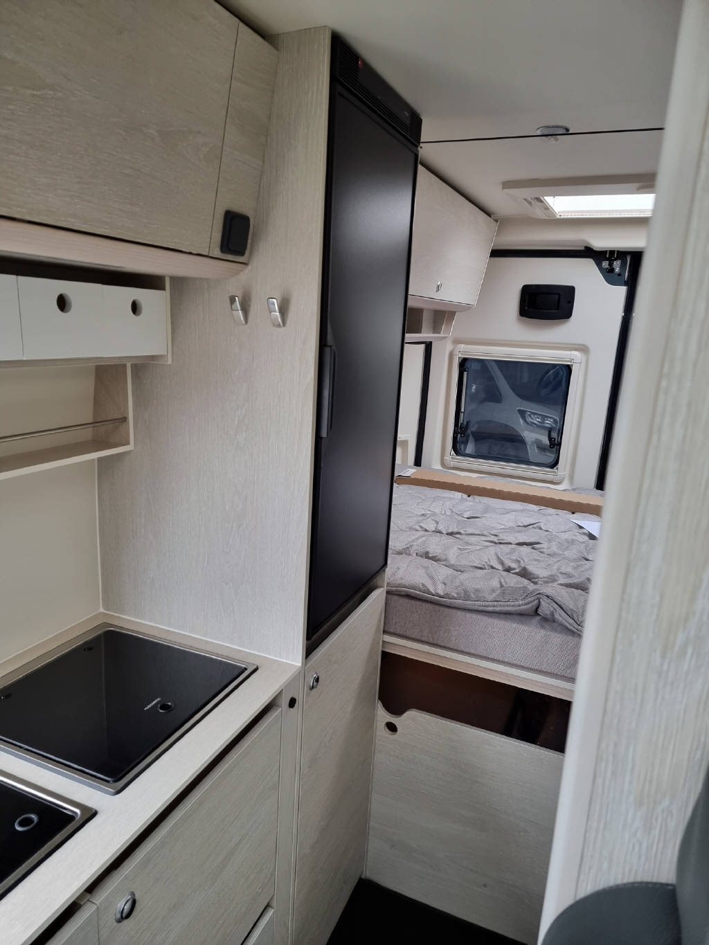 TOURNE MOBIL 6.0 Cruise 180PS EAT8 Artense-image-9