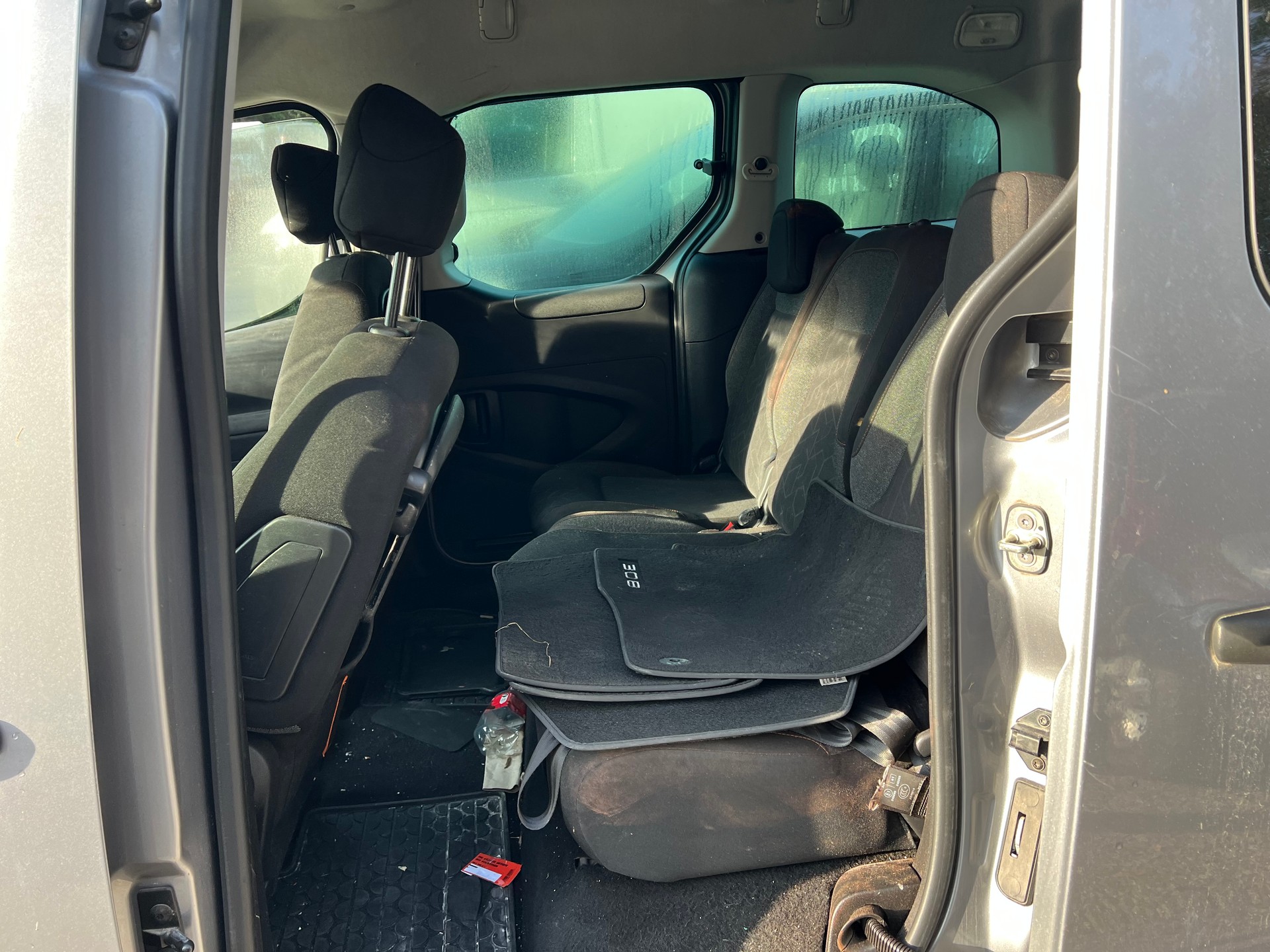 PEUGEOT Partner 1.2 PureTech Active-image-5