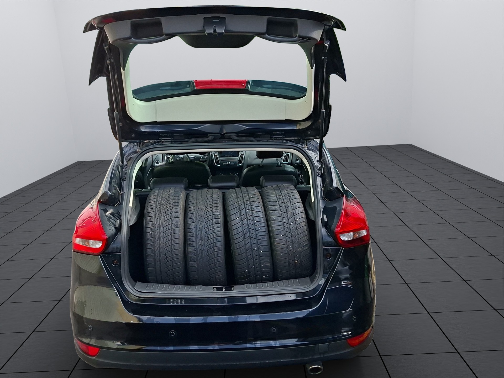FORD Focus 1.5 SCTi Trend-image-19