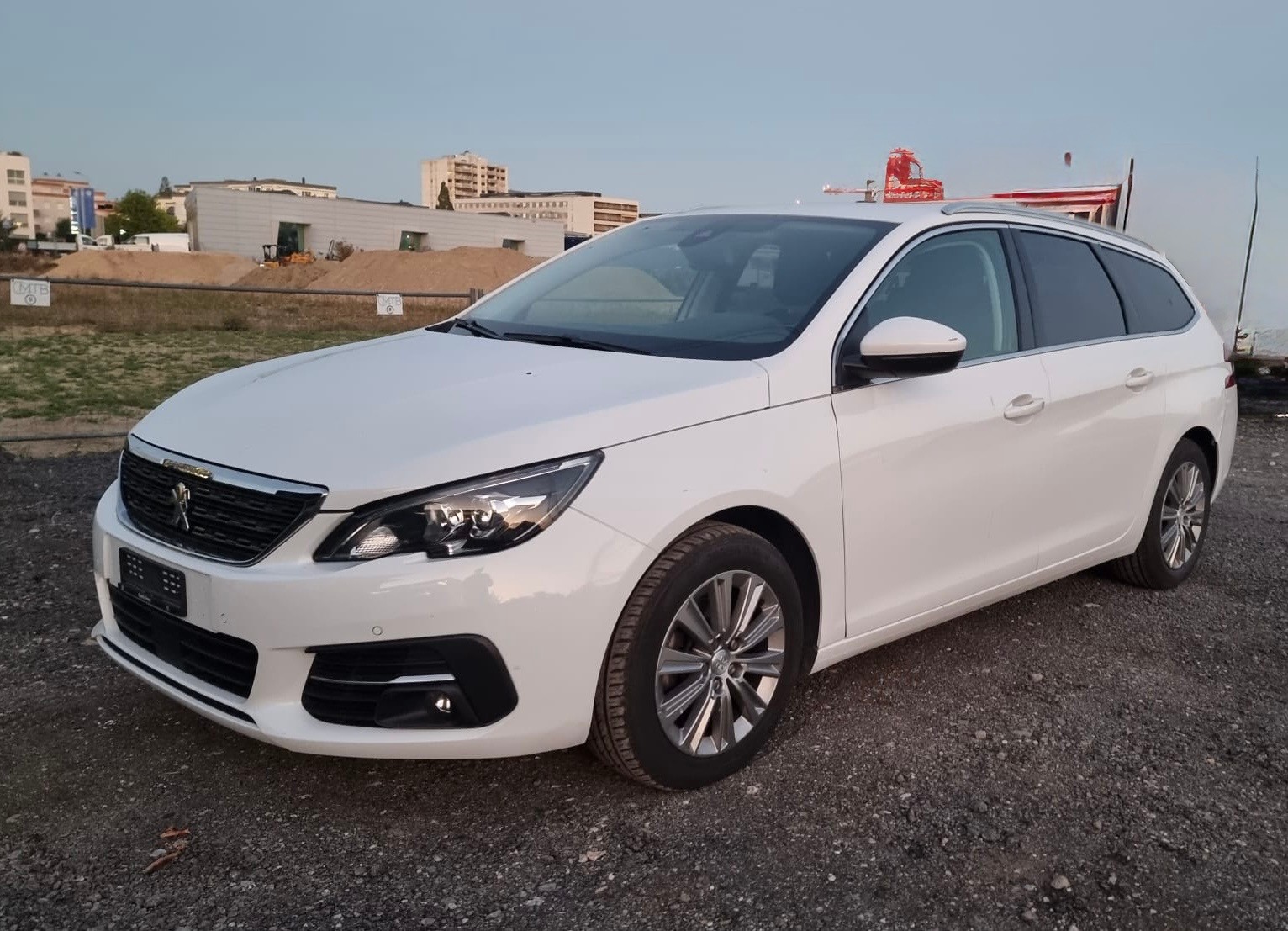Car photo